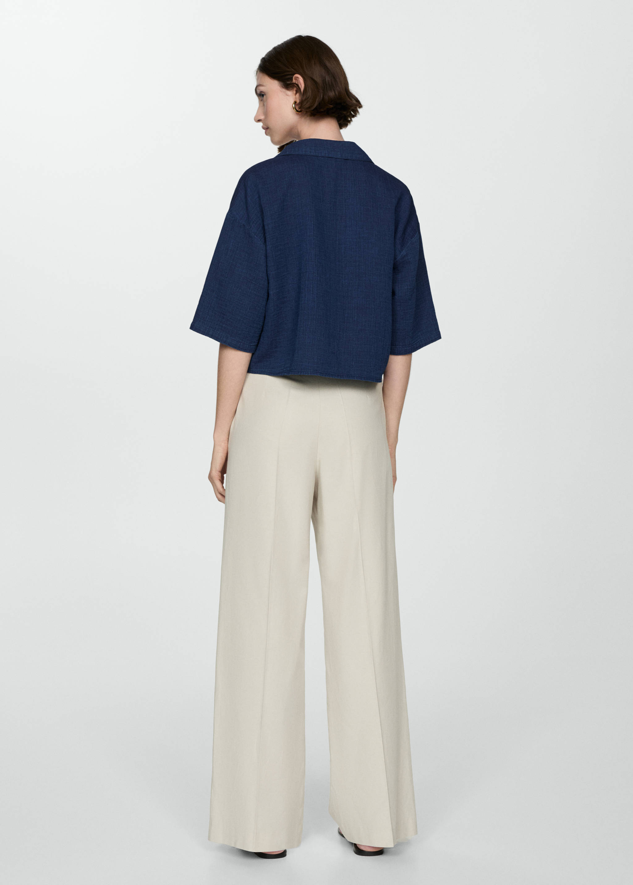 Katoenen blouse met korte mouwen - Achterkant van het artikel