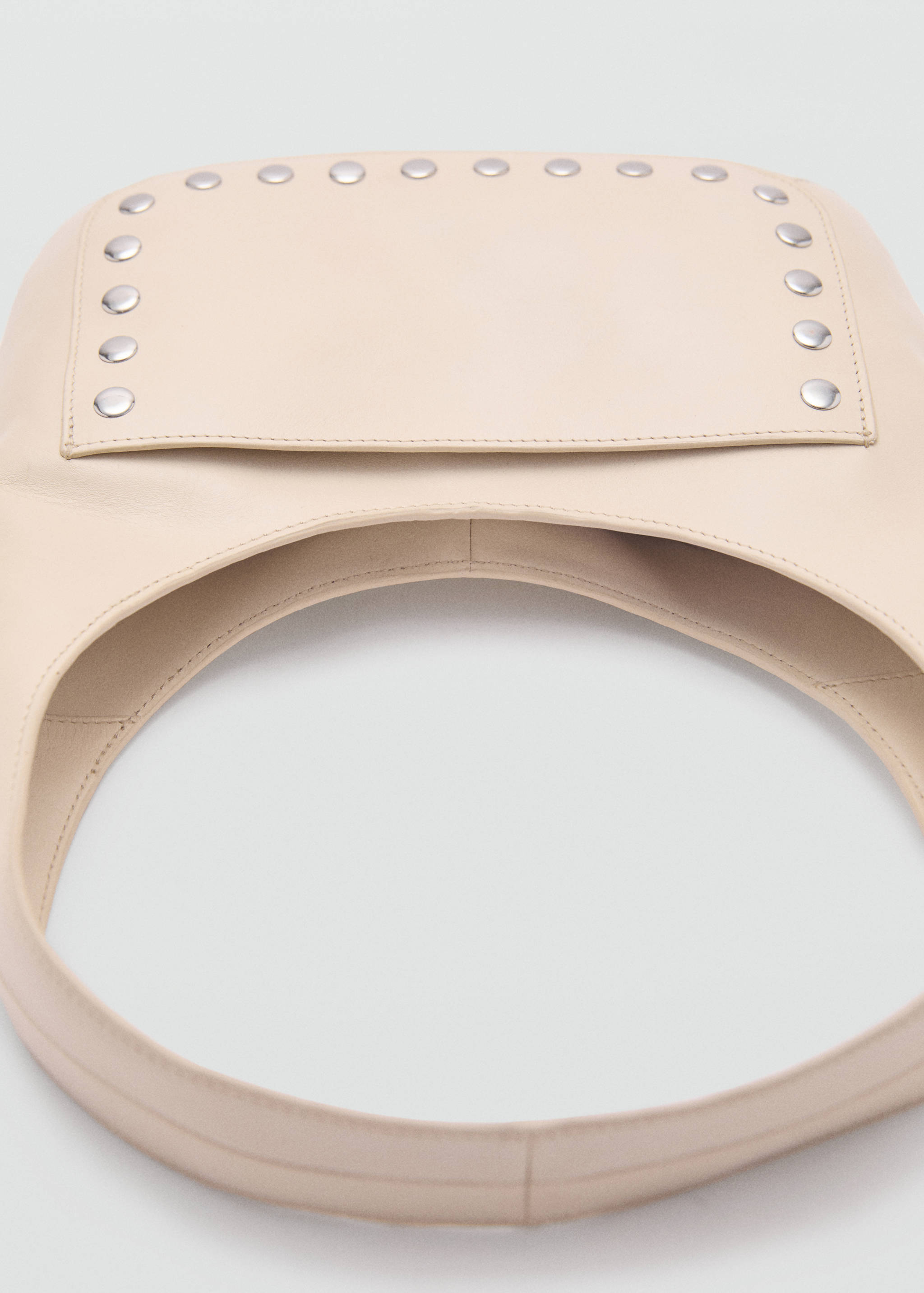 Bolso piel tachuelas - Detalle del artículo 1