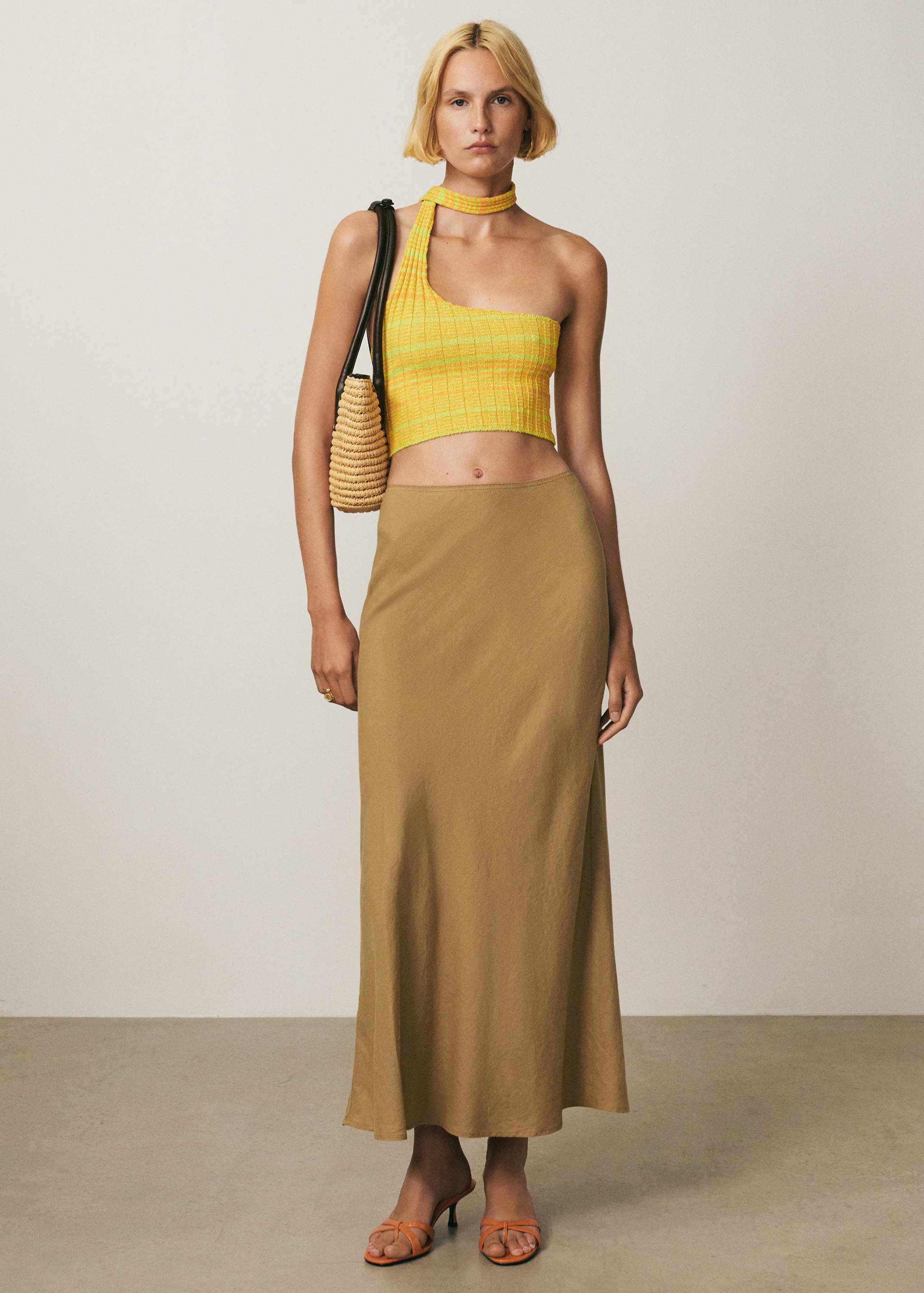 Strappy heeled sandals - General plane