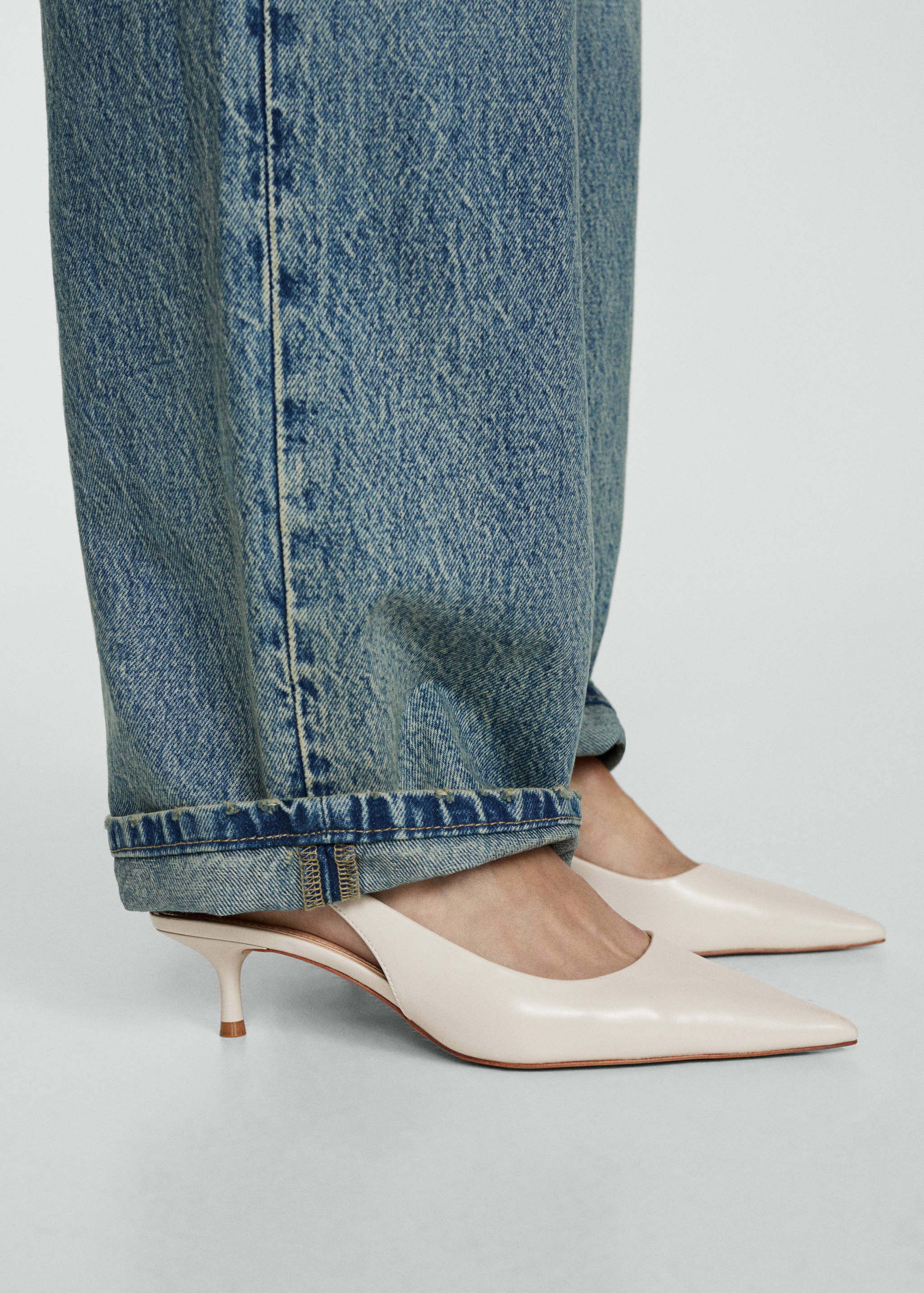 sling back heel shoes - Details of the article 9