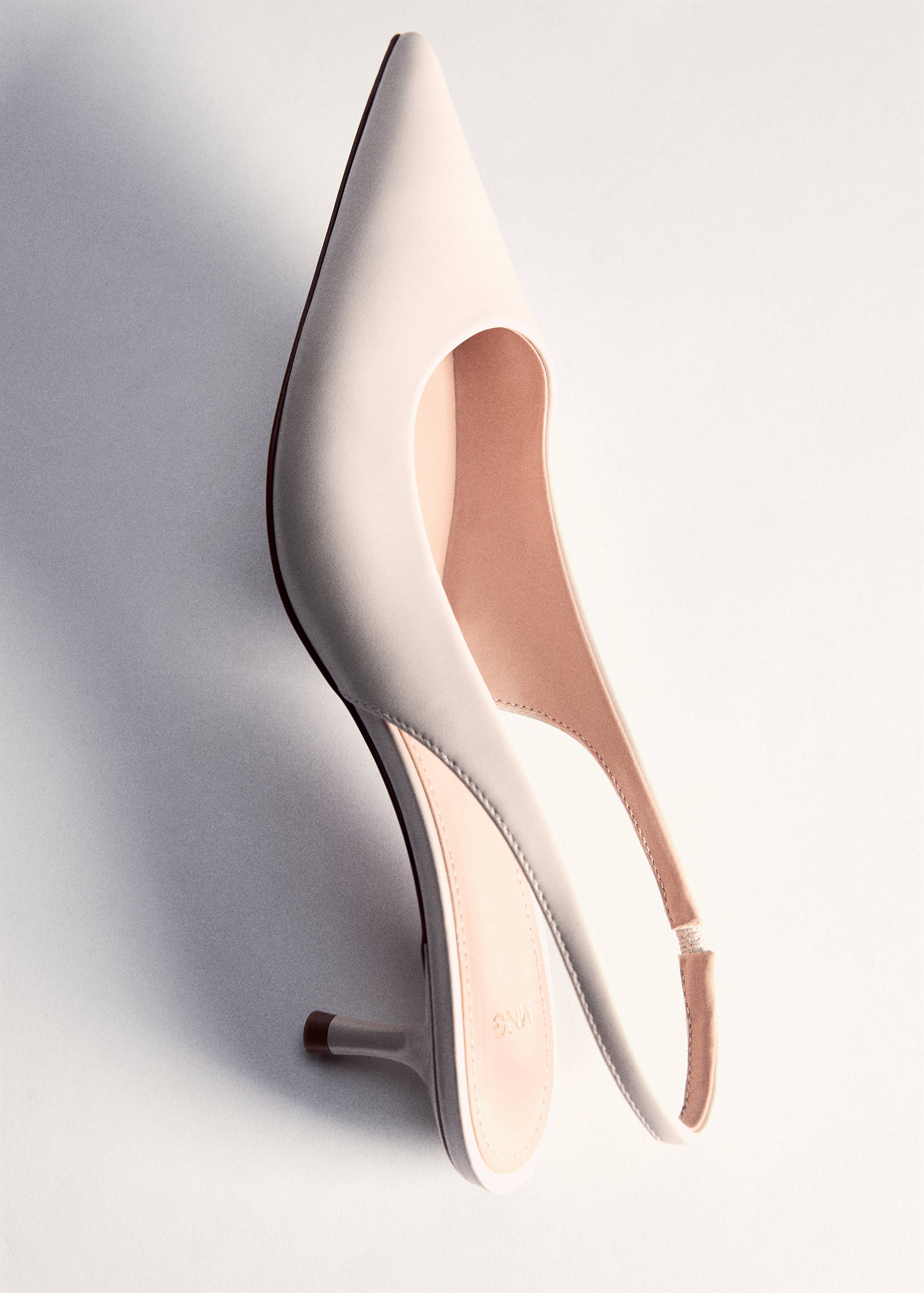 sling back heel shoes - Details of the article 5