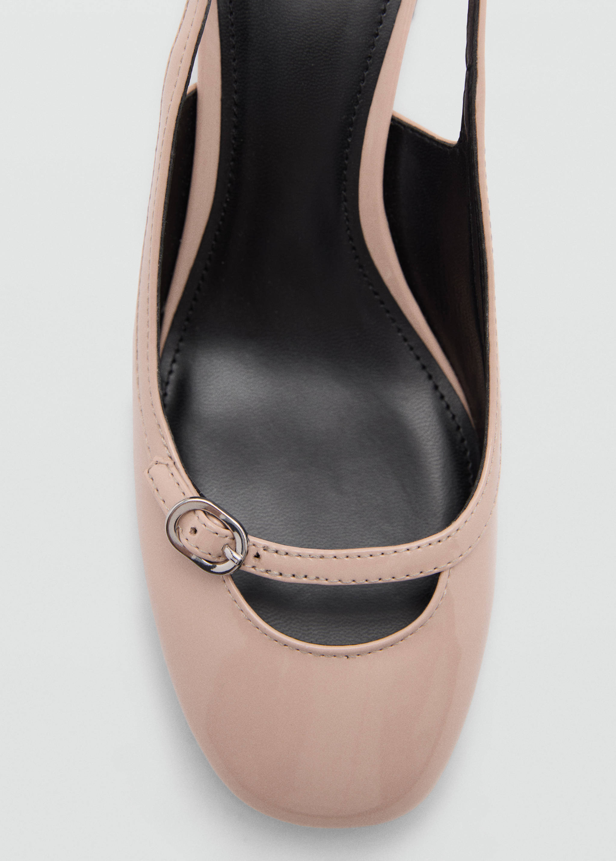 Høyhælte sko med spenne - Artikkeldetalj 2