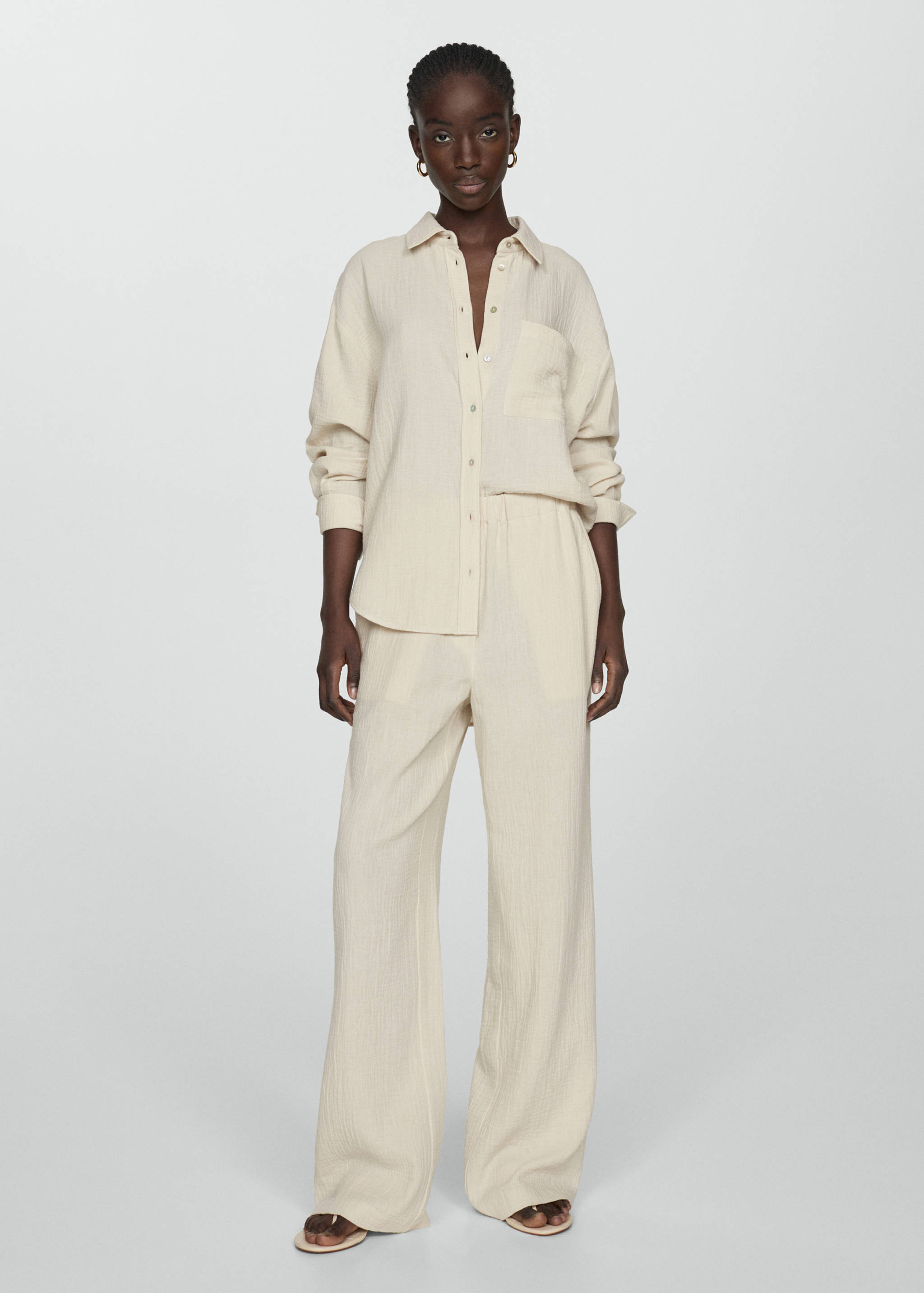 Camisa algodão bolso - Plano geral