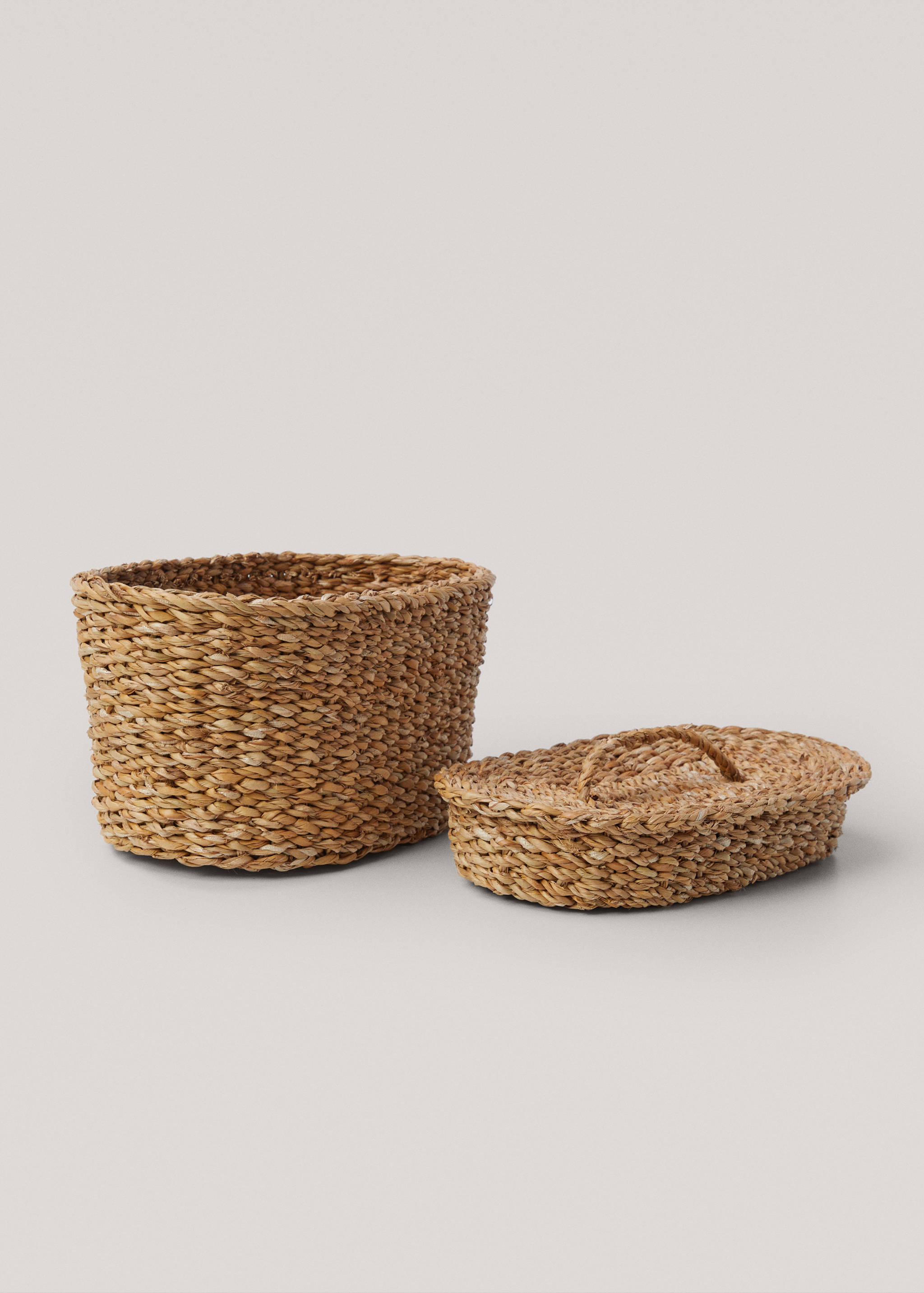 Small natural fibre oval basket - Details of the article 3