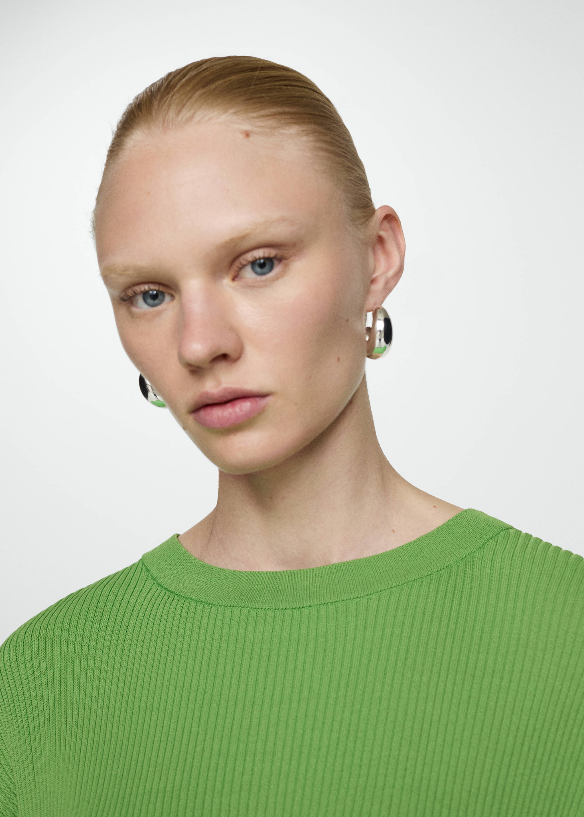 Ribbed  knit t-shirt - Details of the article 1