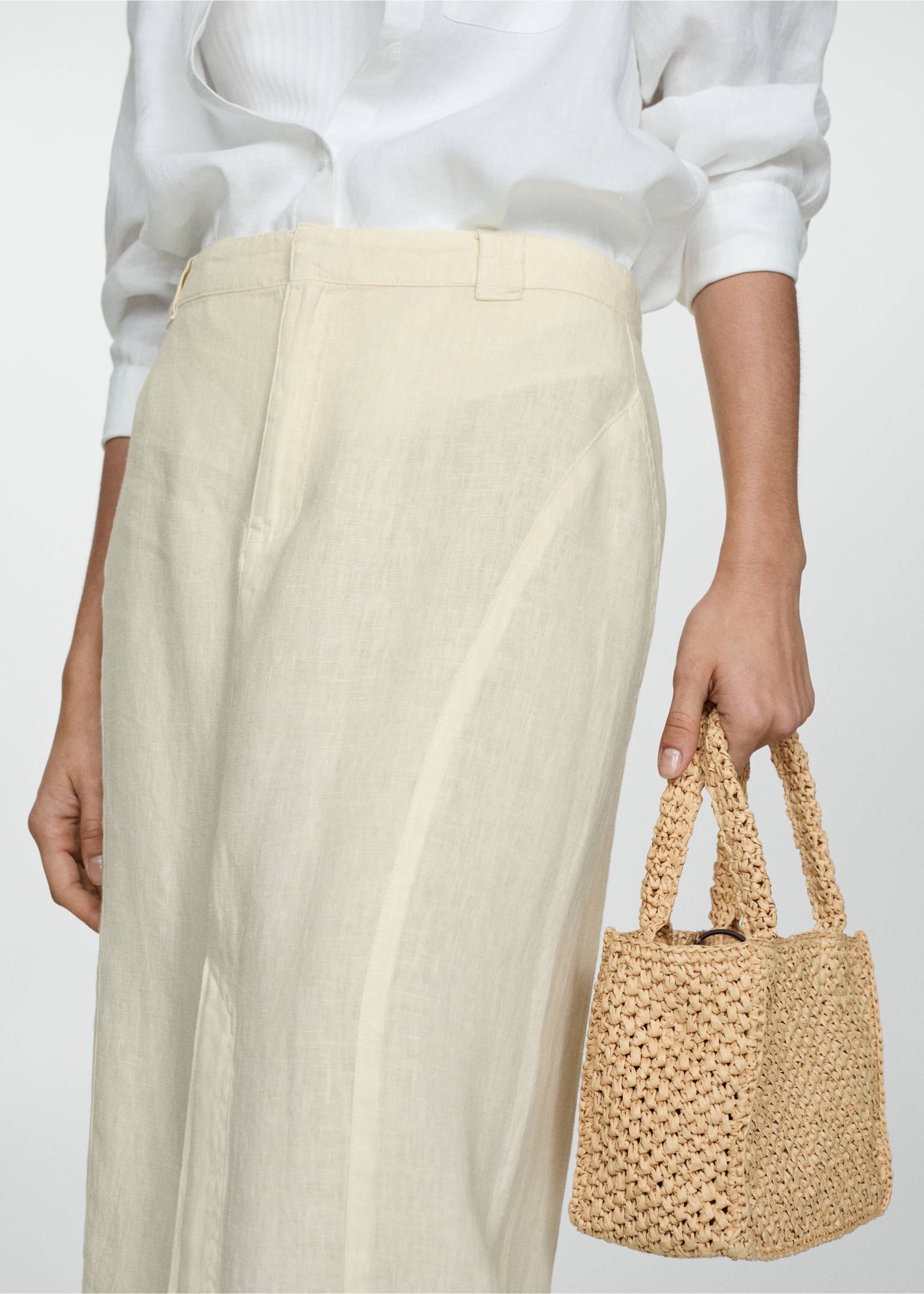 Linen skirt with slit - Details of the article 6, Pastel Yellow. Ref: 77040348-00.