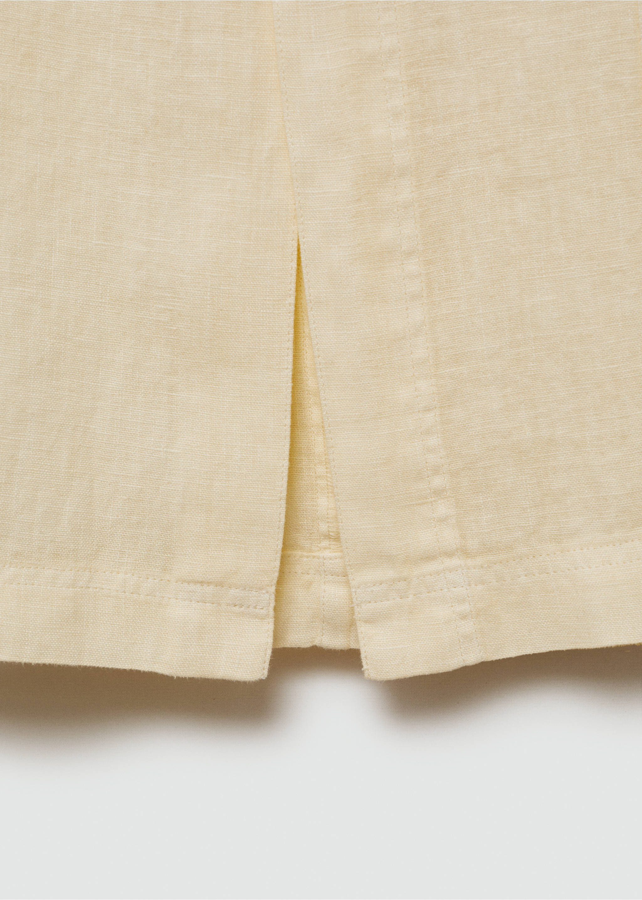 Linen skirt with slit - Details of the article 8, Pastel Yellow. Ref: 77040348-00.