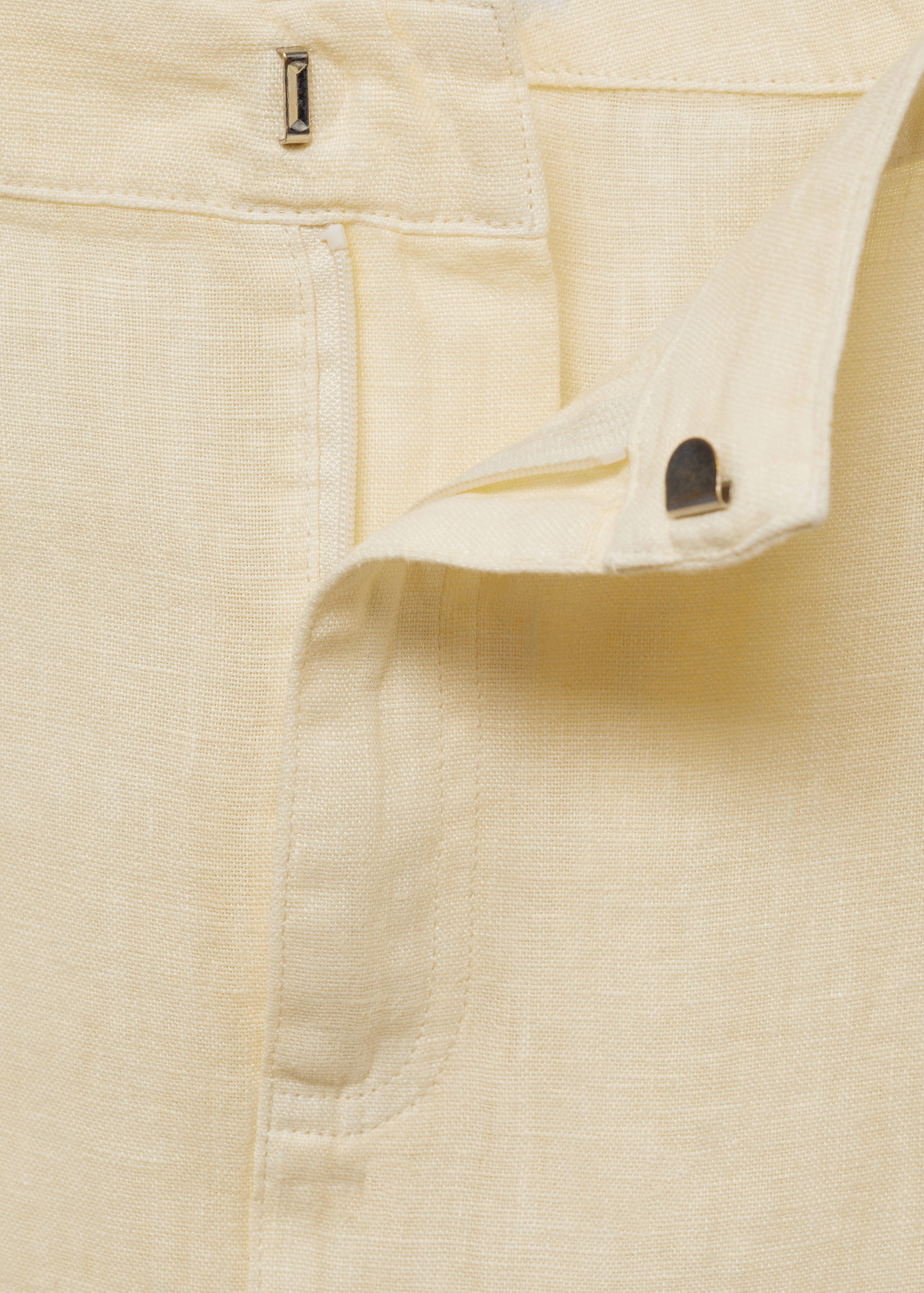 Linen skirt with slit - Details of the article 0