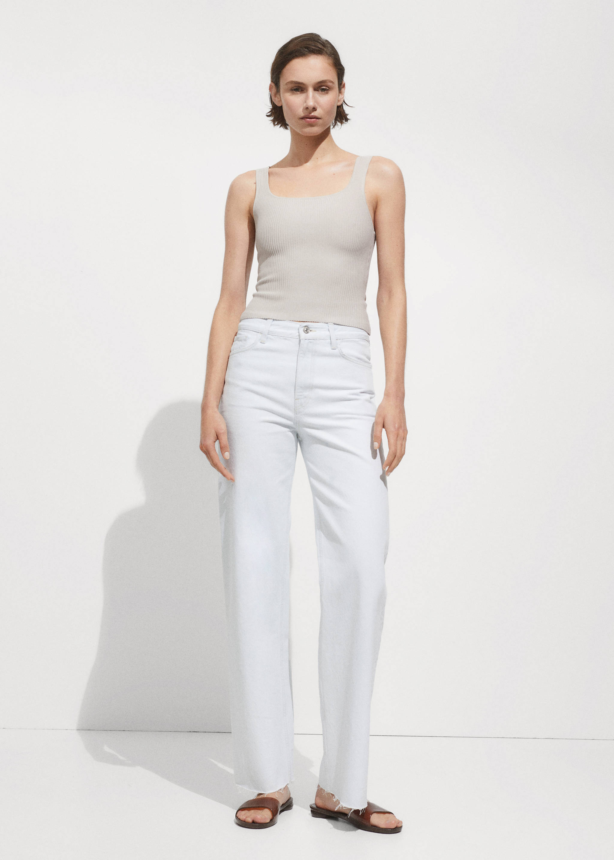 Top de malha canelado - Plano geral