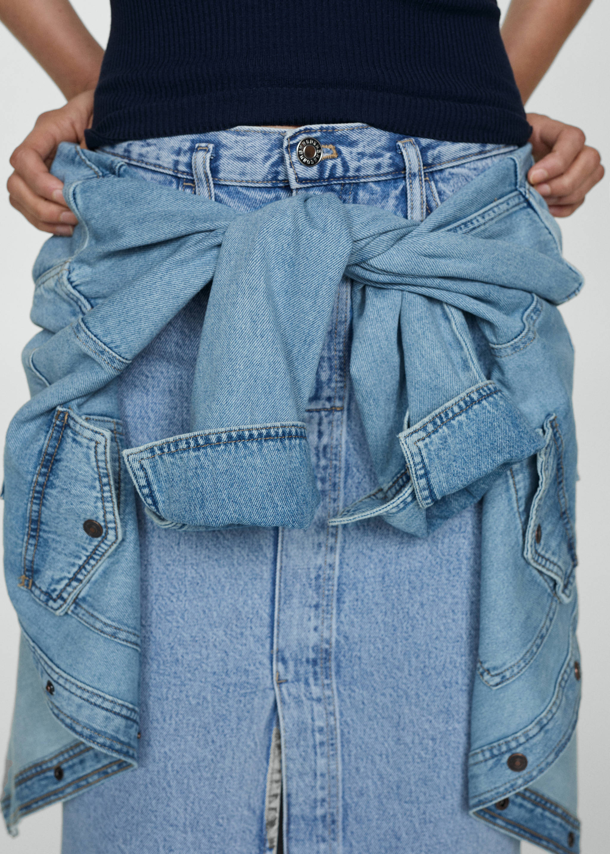 Slit denim skirt - Details of the article 3