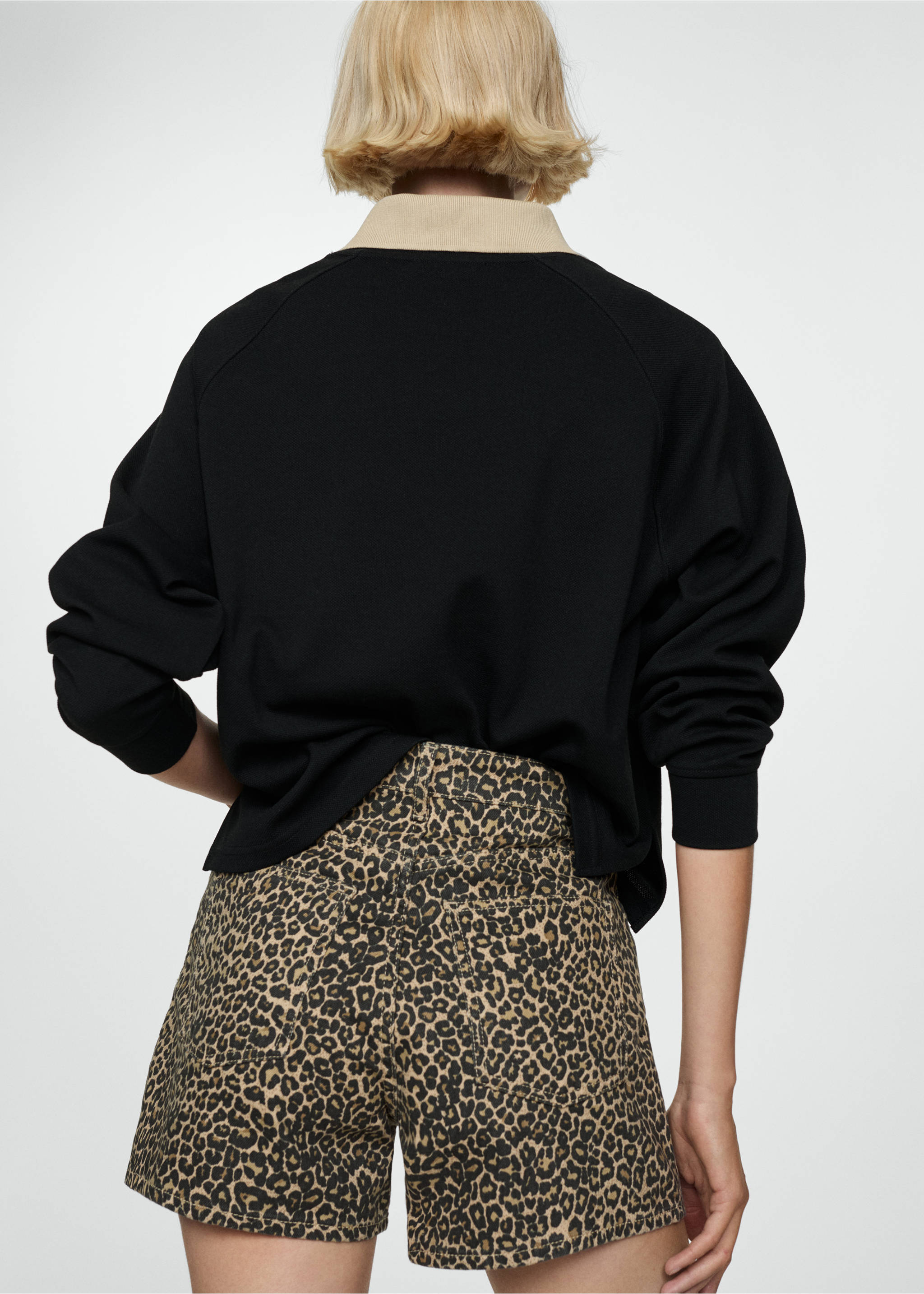 Leopard-print straight shorts - Reverse of the article, Brown. Ref: 77040388-00.