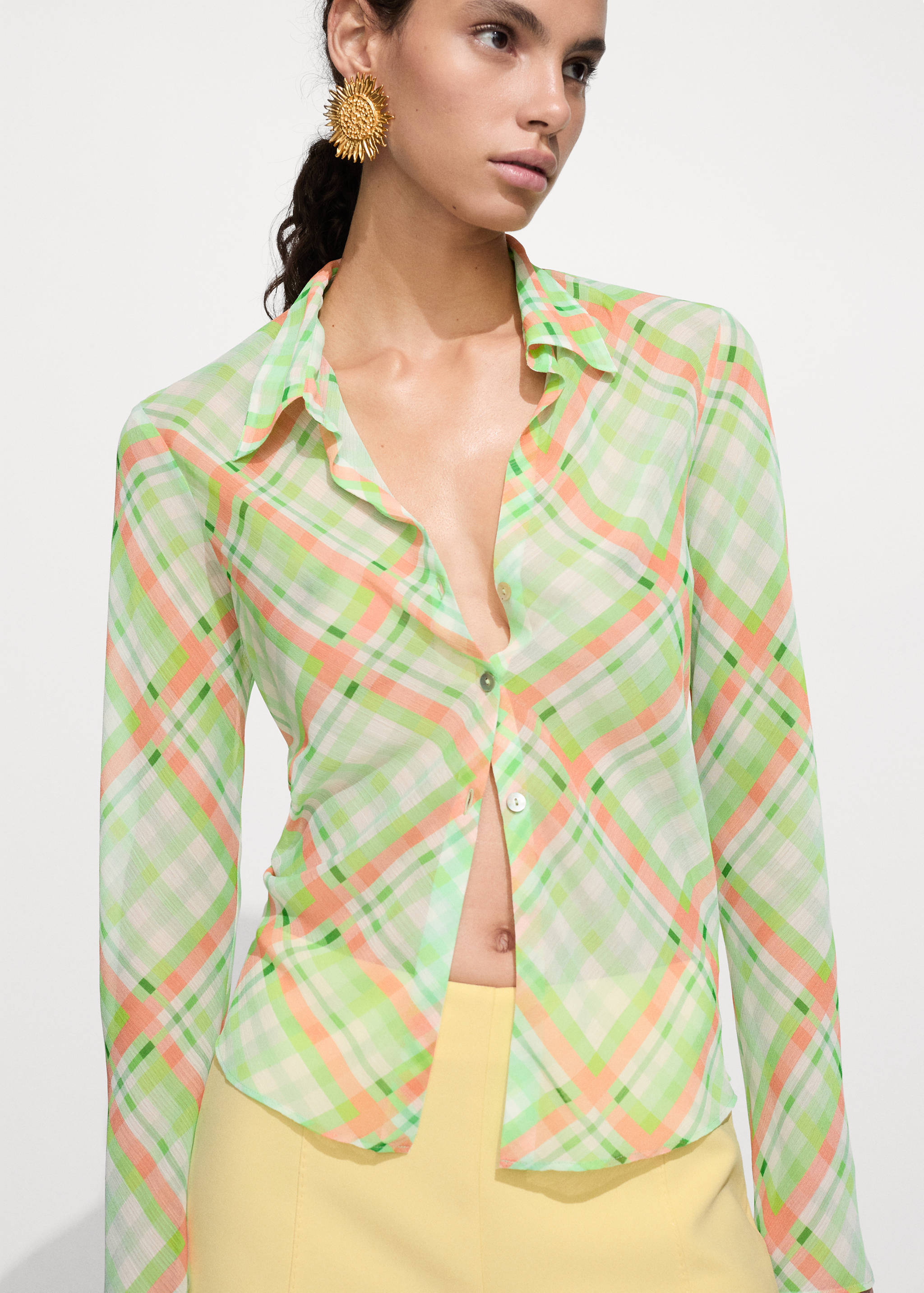 Shorts rectos tiro medio - Detalle del artículo 1