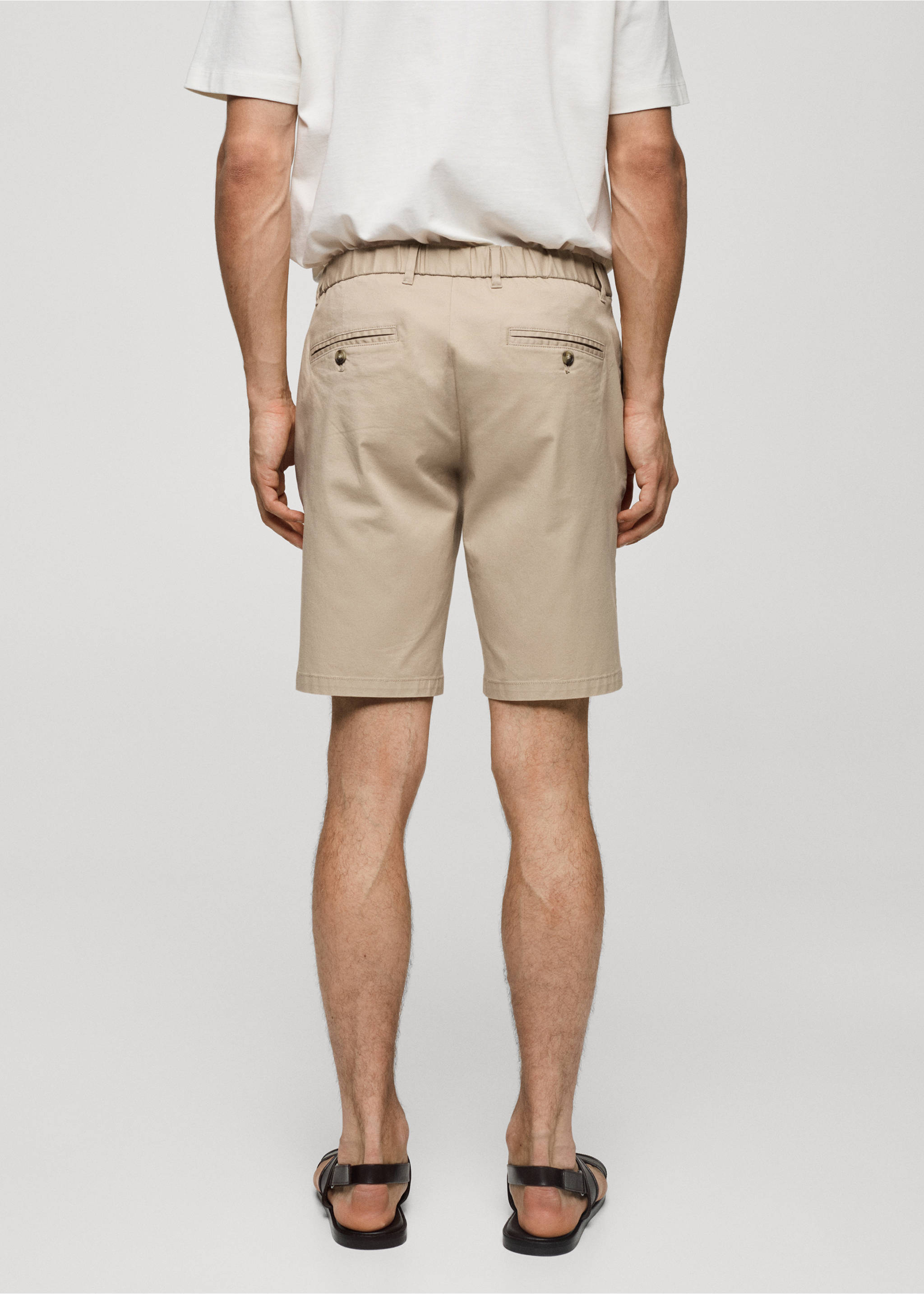 Slim-fit chino cotton bermuda shorts - Reverse of the article, Beige. Ref: 77040564-00.