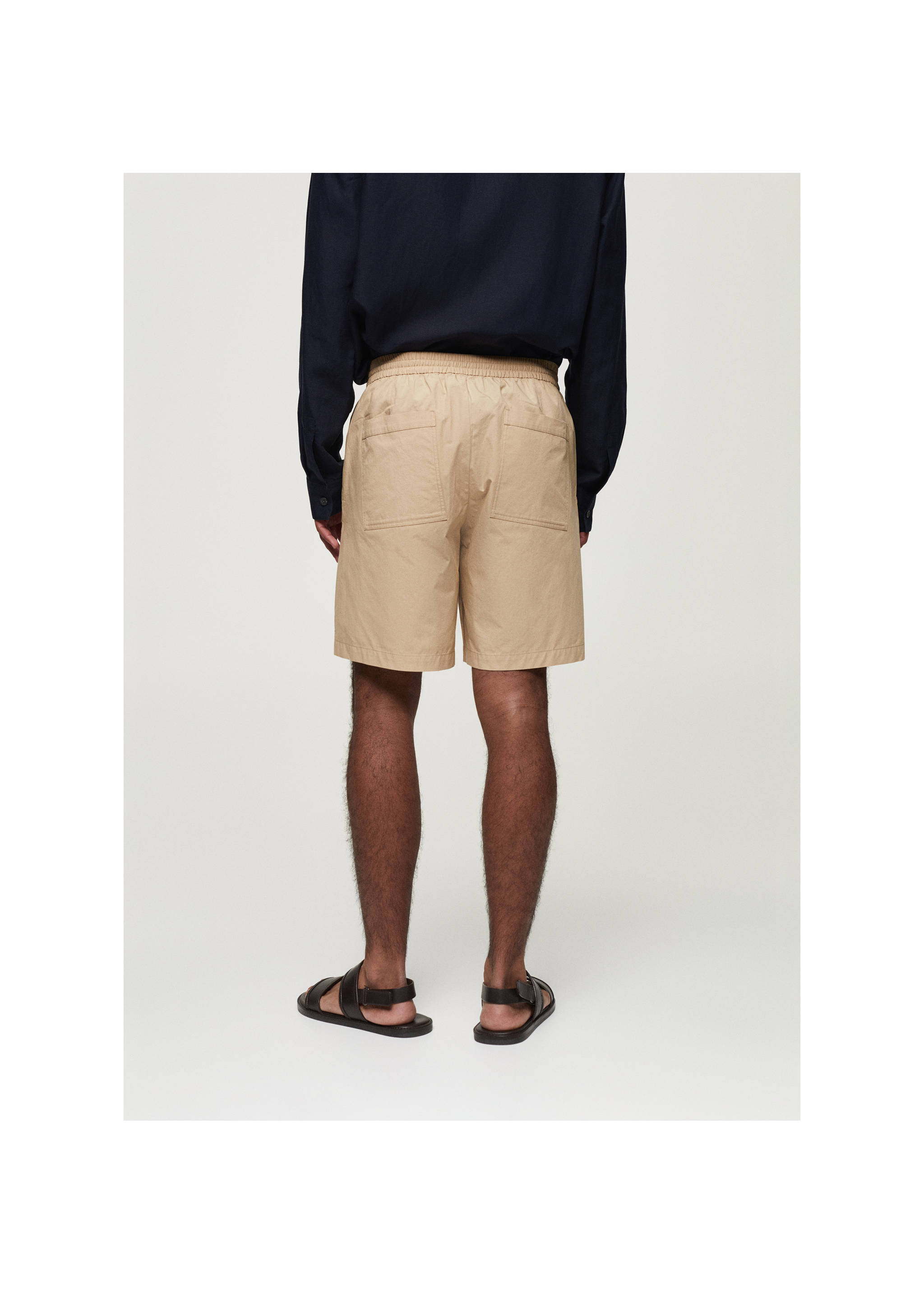 100% cotton bermuda shorts with drawstring - Reverse of the article, Beige. Ref: 77040566-00.