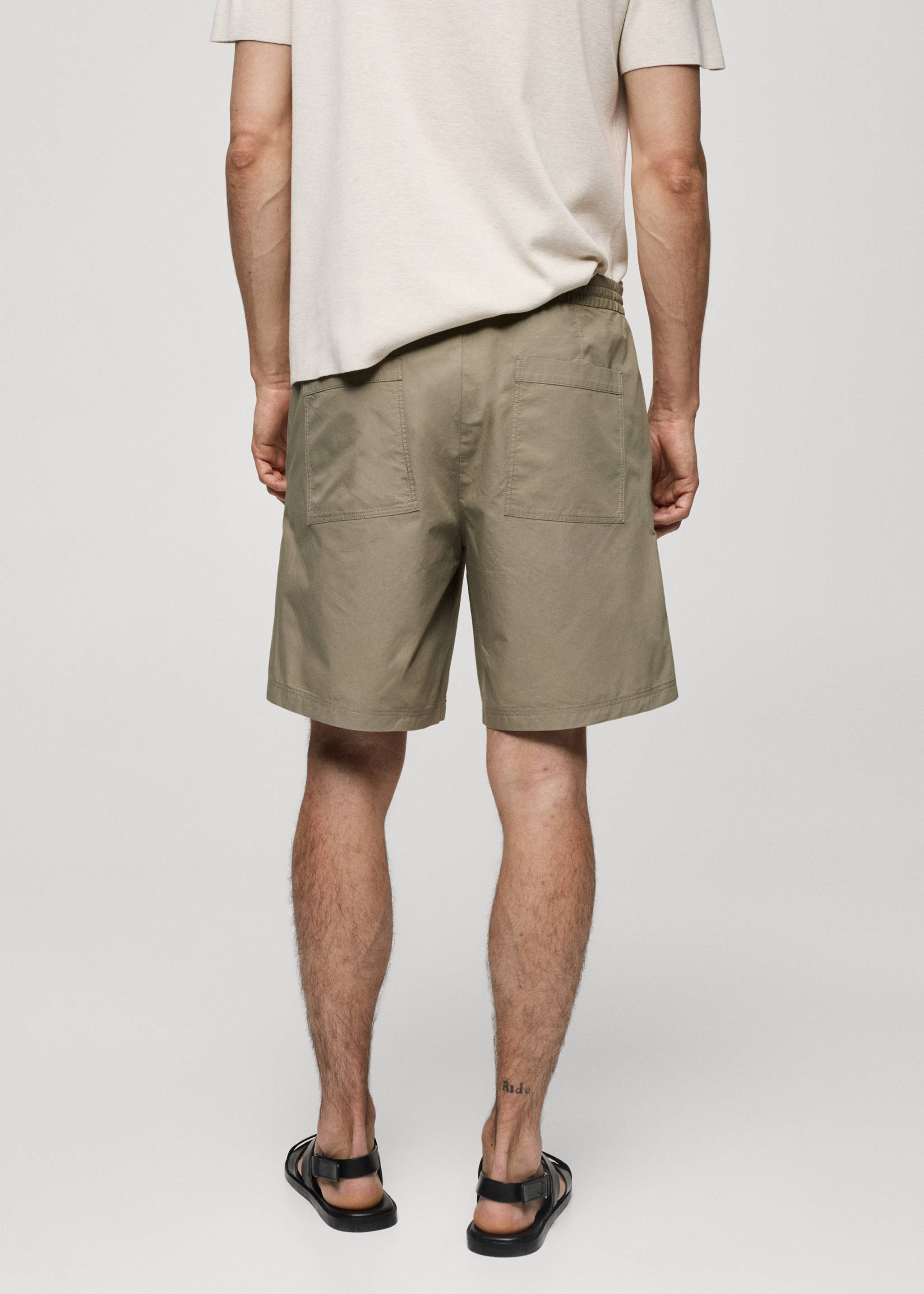 100% cotton bermuda shorts with drawstring - Reverse of the article