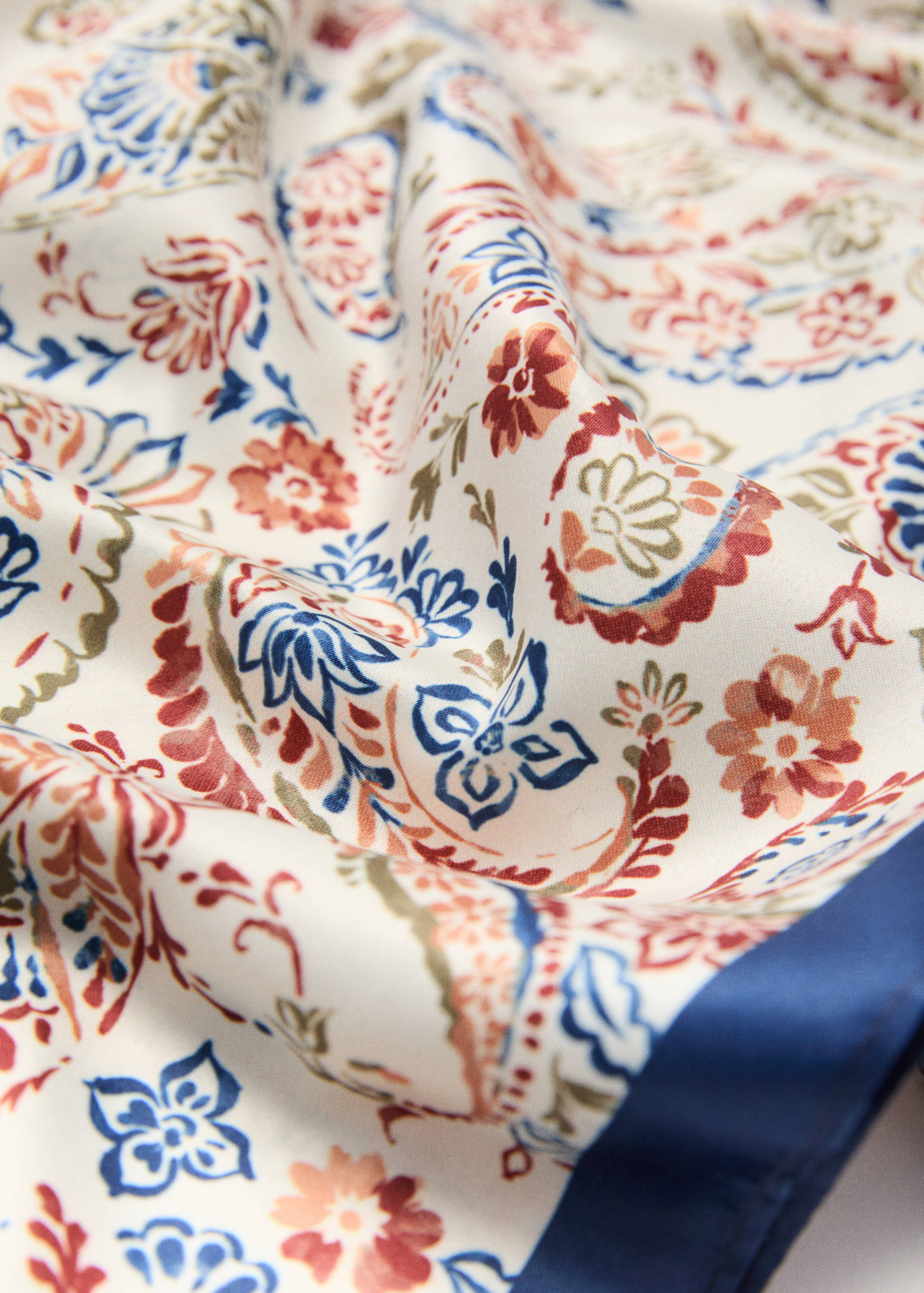 Foulard stampa floreale - Dettaglio dell'articolo 1