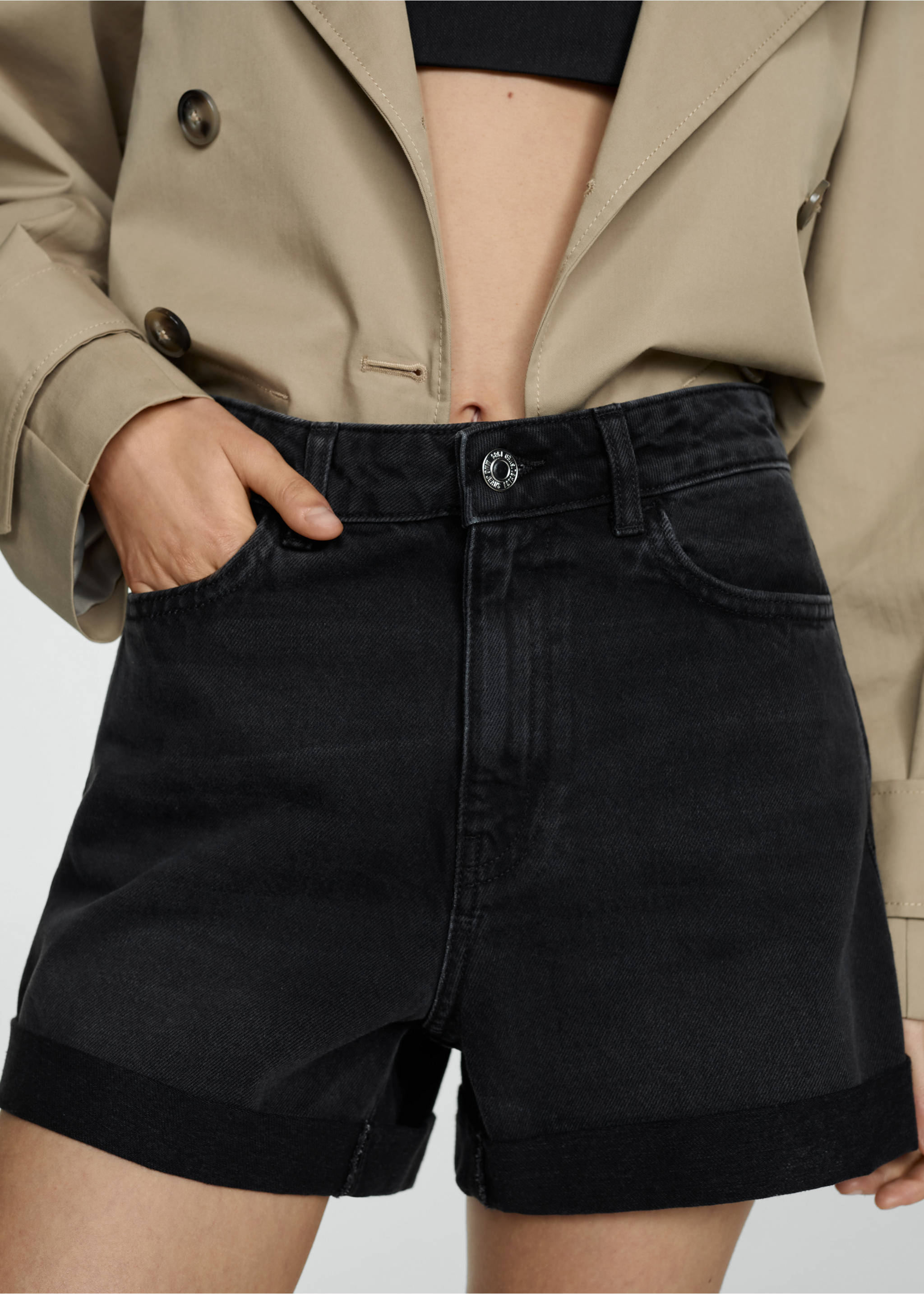 Magas derekú mom-fit farmer rövidnadrág - A termék adatai 1, Black denim. Ref: 77040573-00.