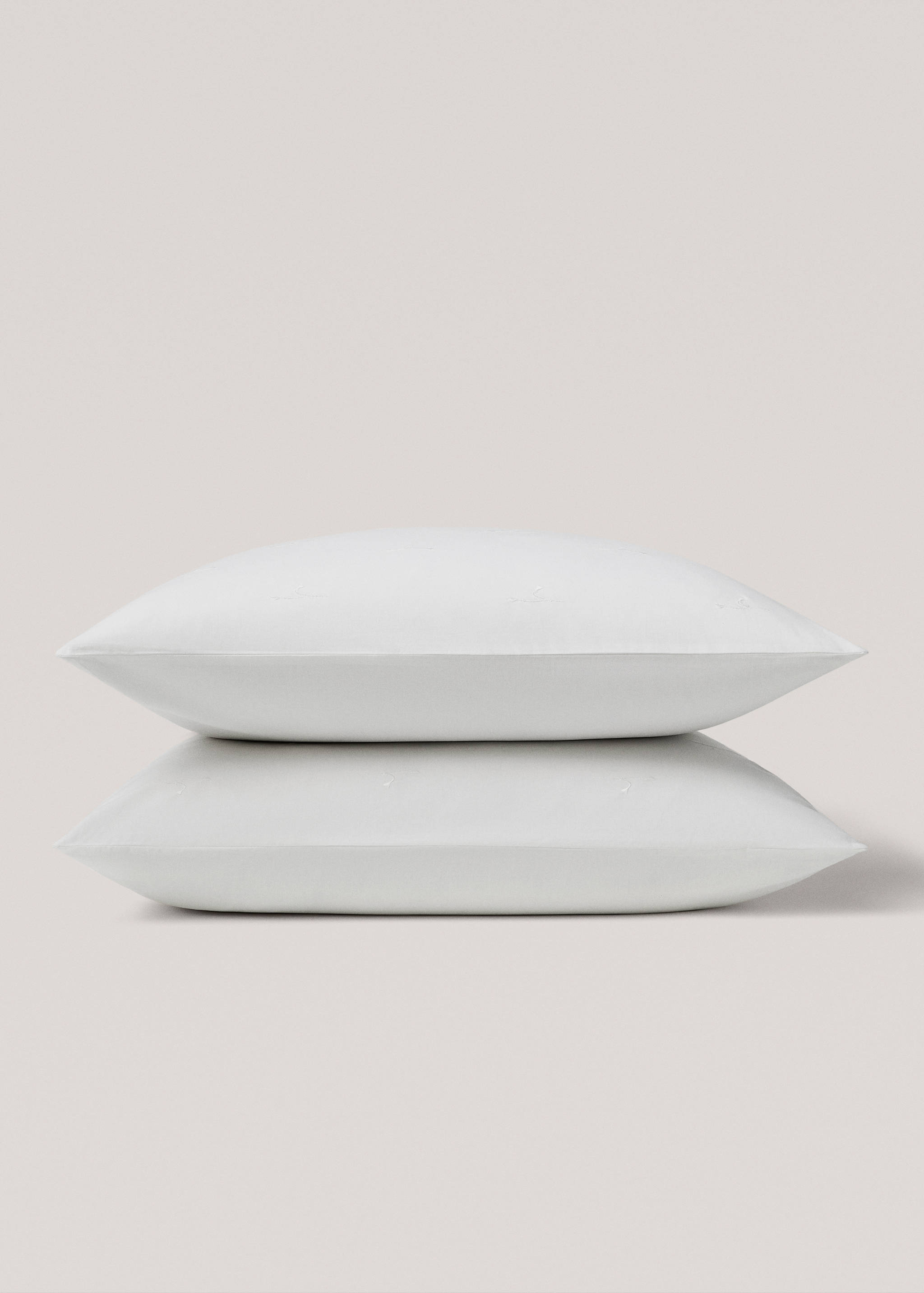 Floral embroidered cotton pillowcase 60x60cm - Details of the article 1