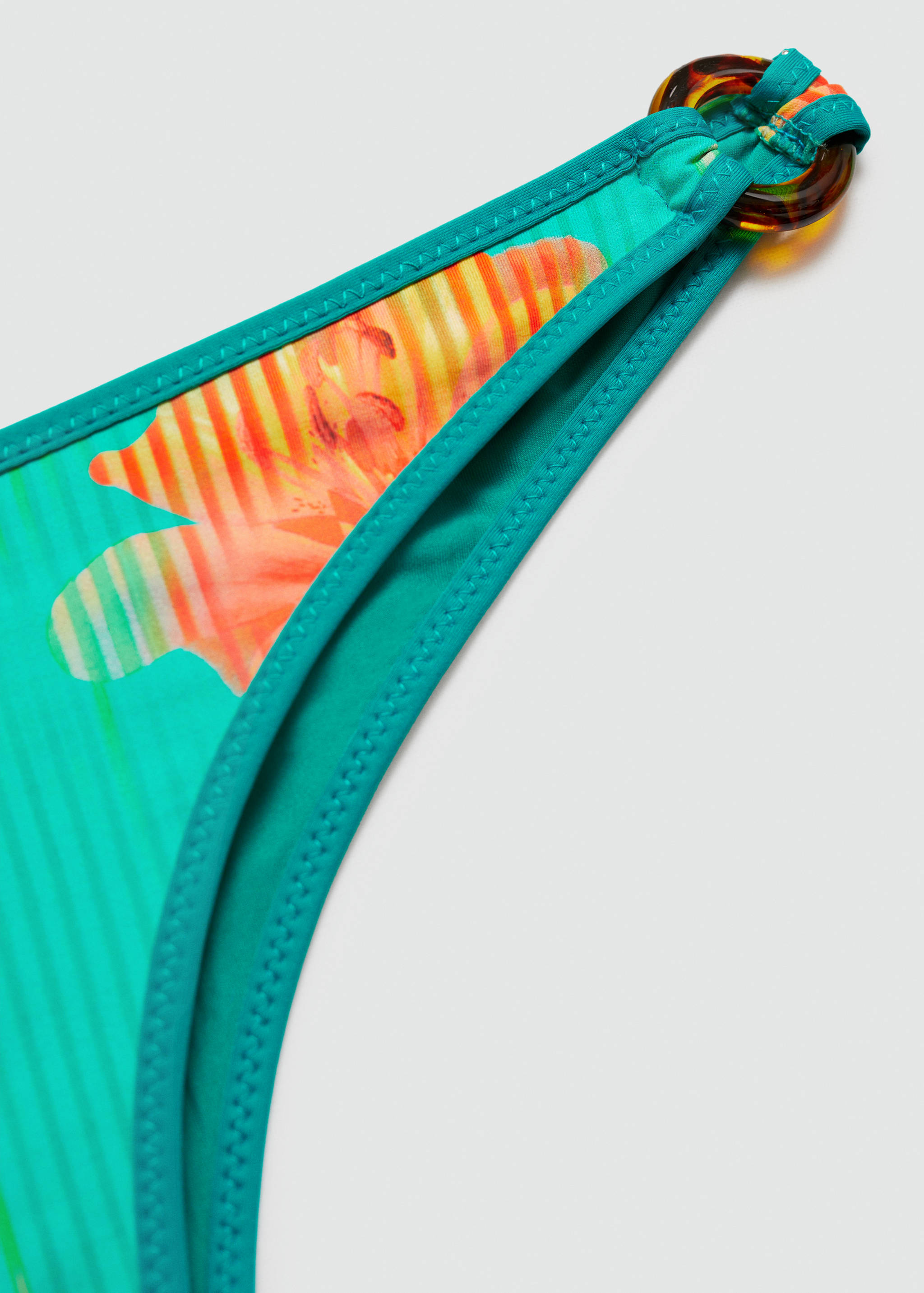 Bikini briefs with decorative rings - Details of the article 8