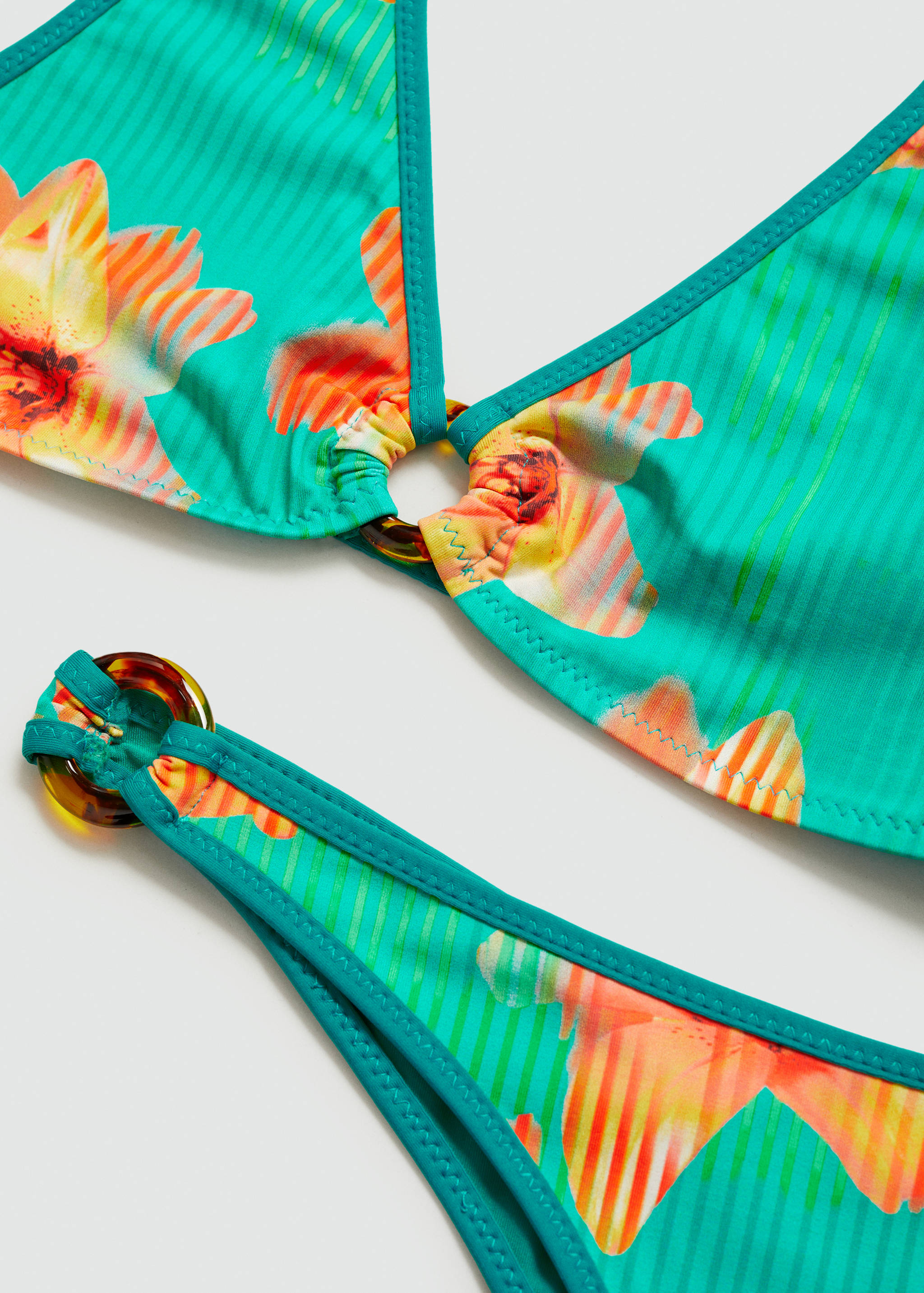 Bikini briefs with decorative rings - Details of the article 0