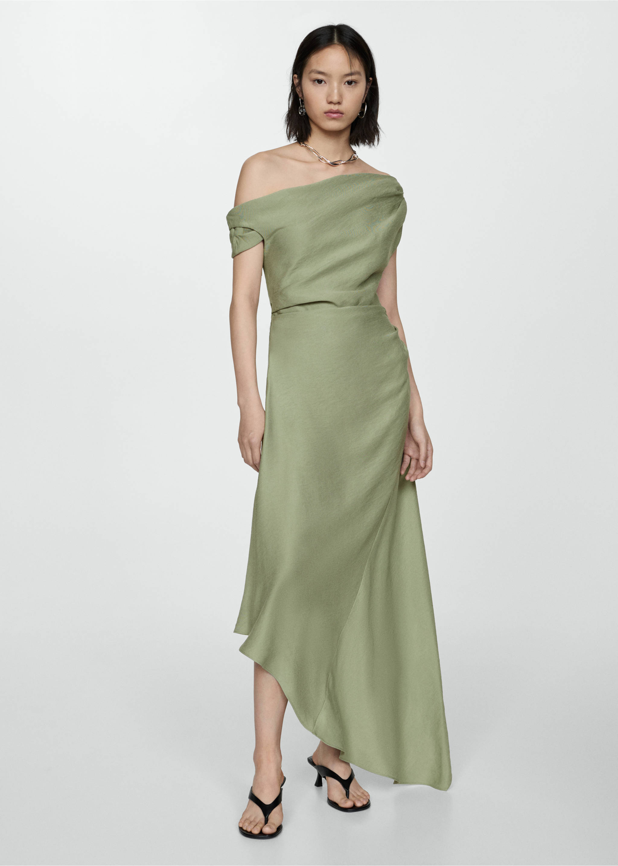 Asymmetrical pleated dress - General plane, Medium Green. Ref: 77041017-00.