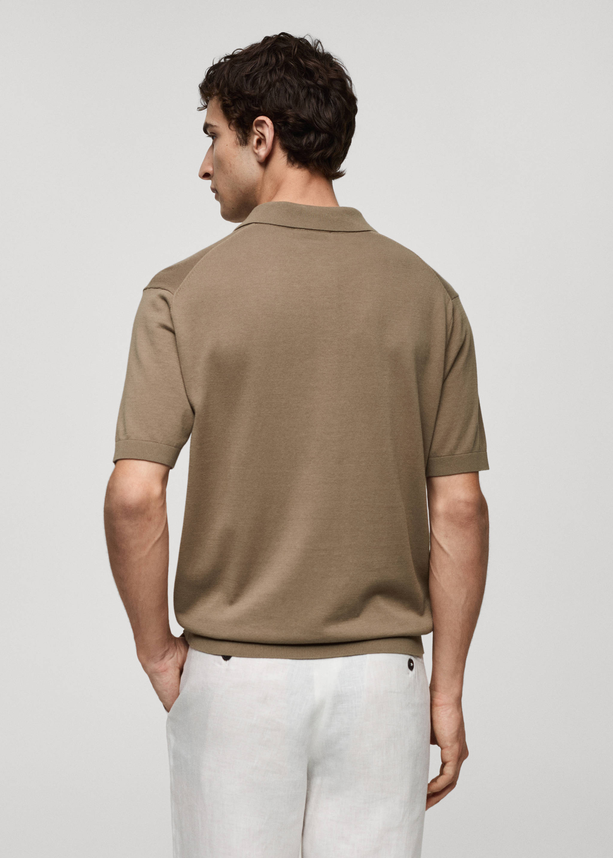 100% cotton knitted polo shirt - Reverse of the article