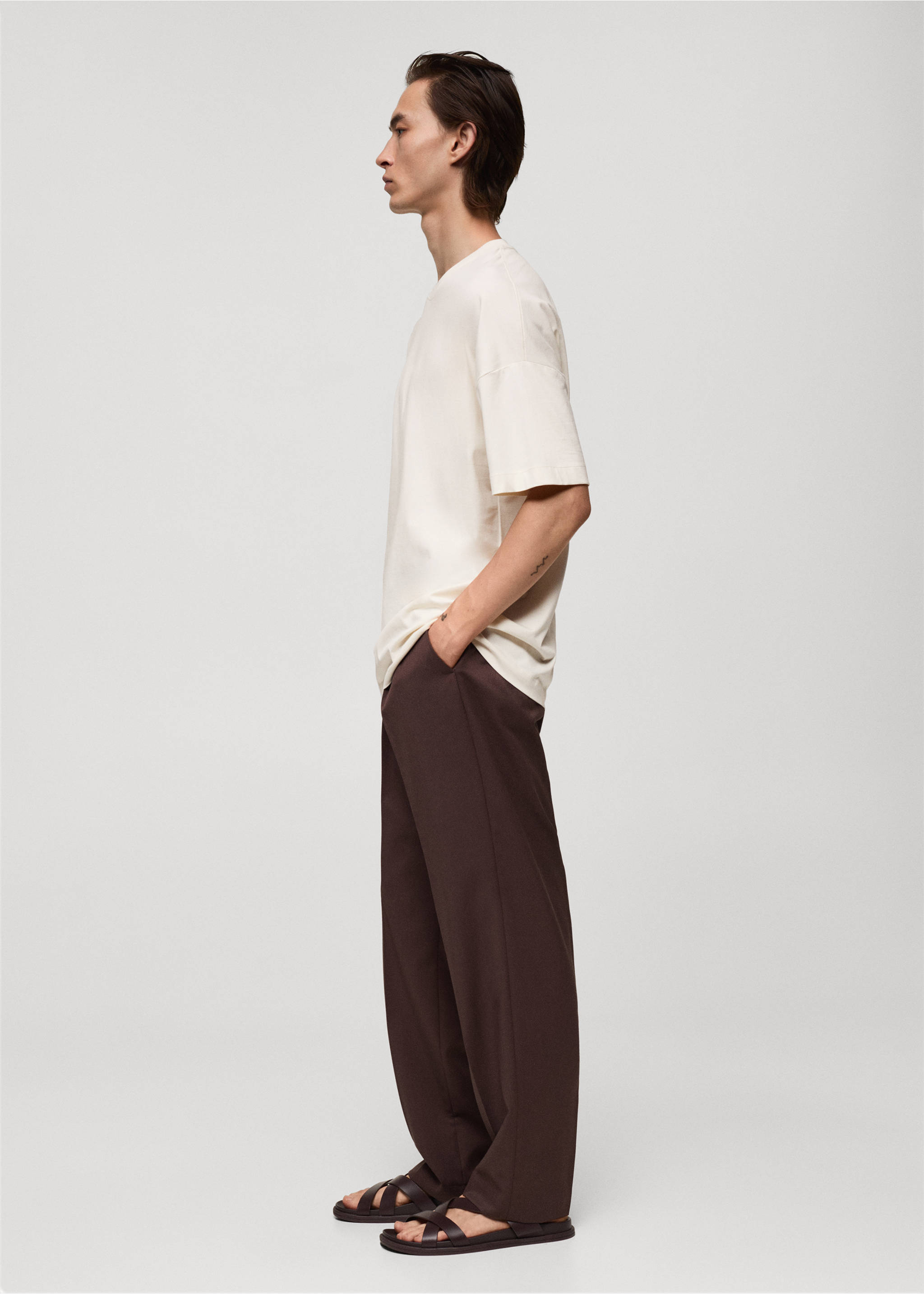 100% cotton oversized t-shirt - Details of the article 2, Ecru. Ref: 77042539-00.