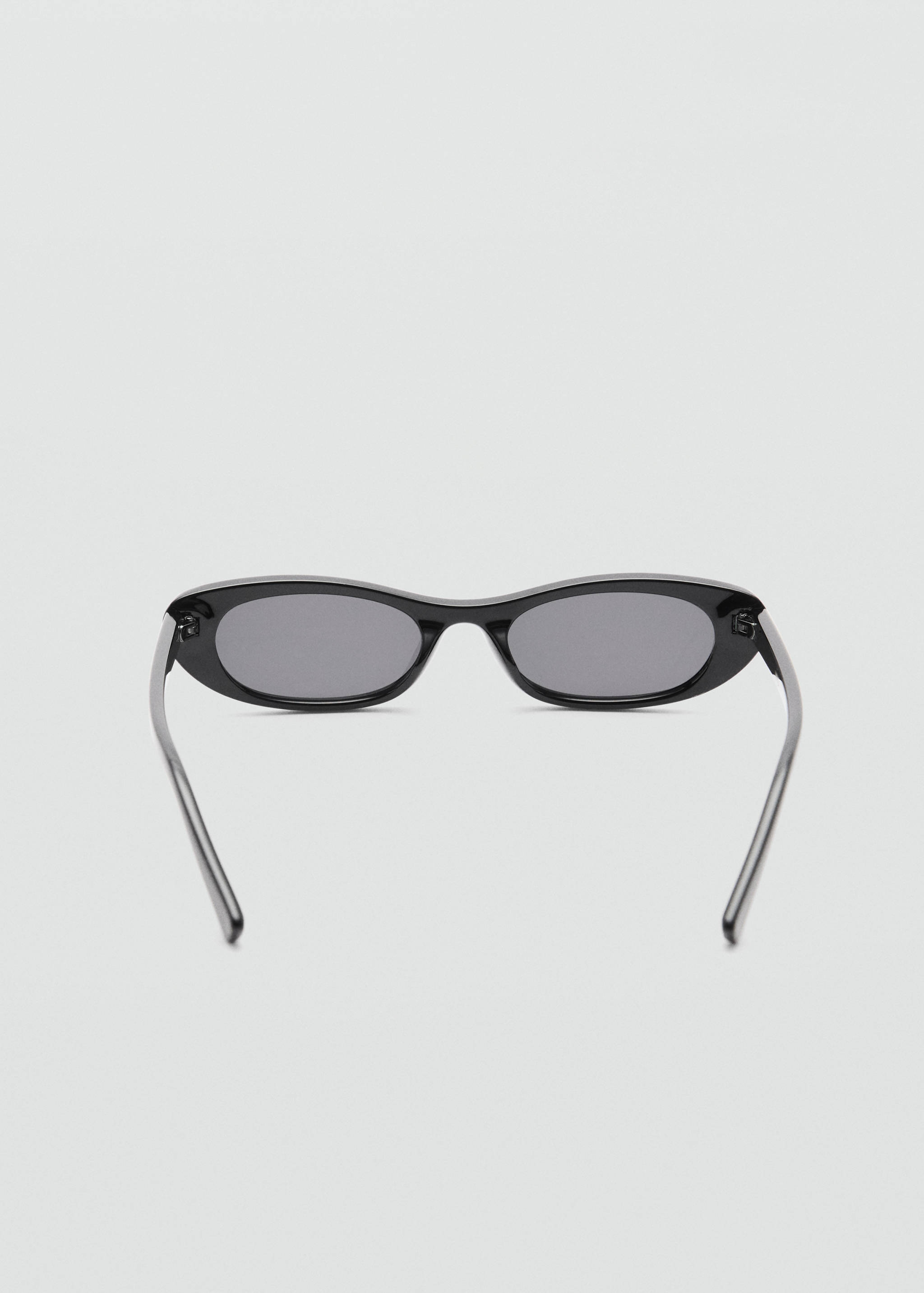 Oval sunglasses - Details of the article 1