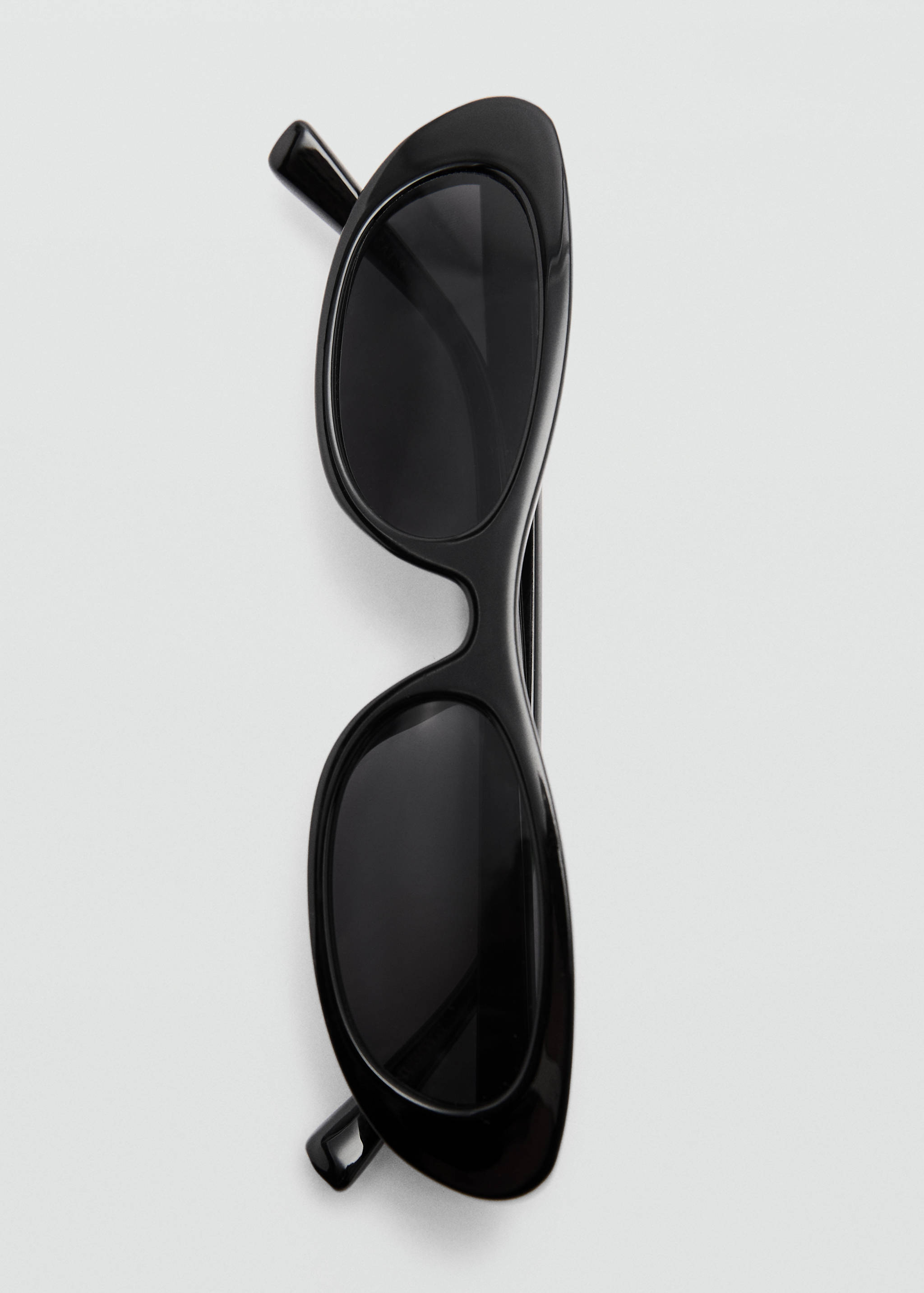 Oval sunglasses - Details of the article 2
