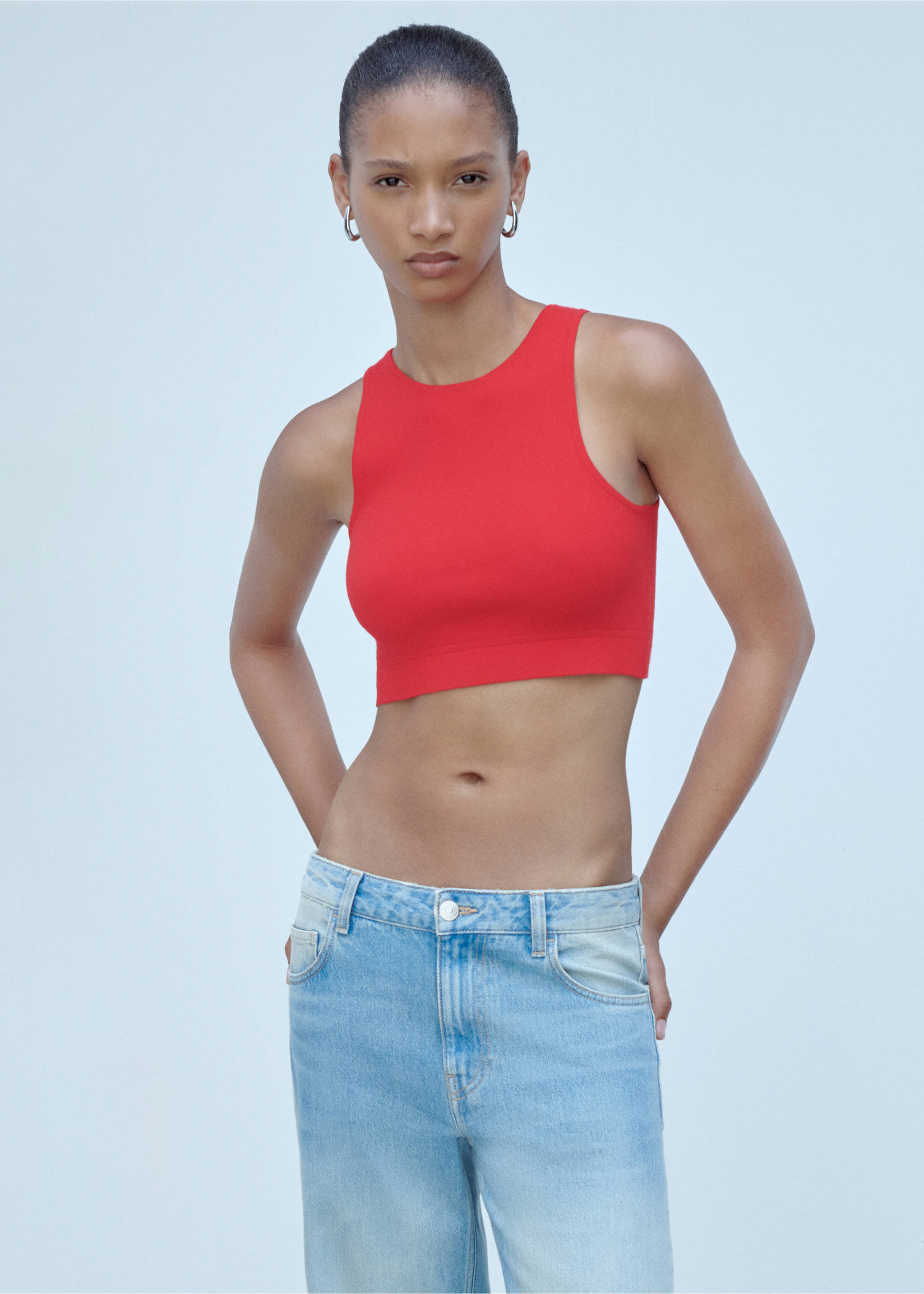 Knitted cropped top - Medium plane, Red. Ref: 77042921-00.