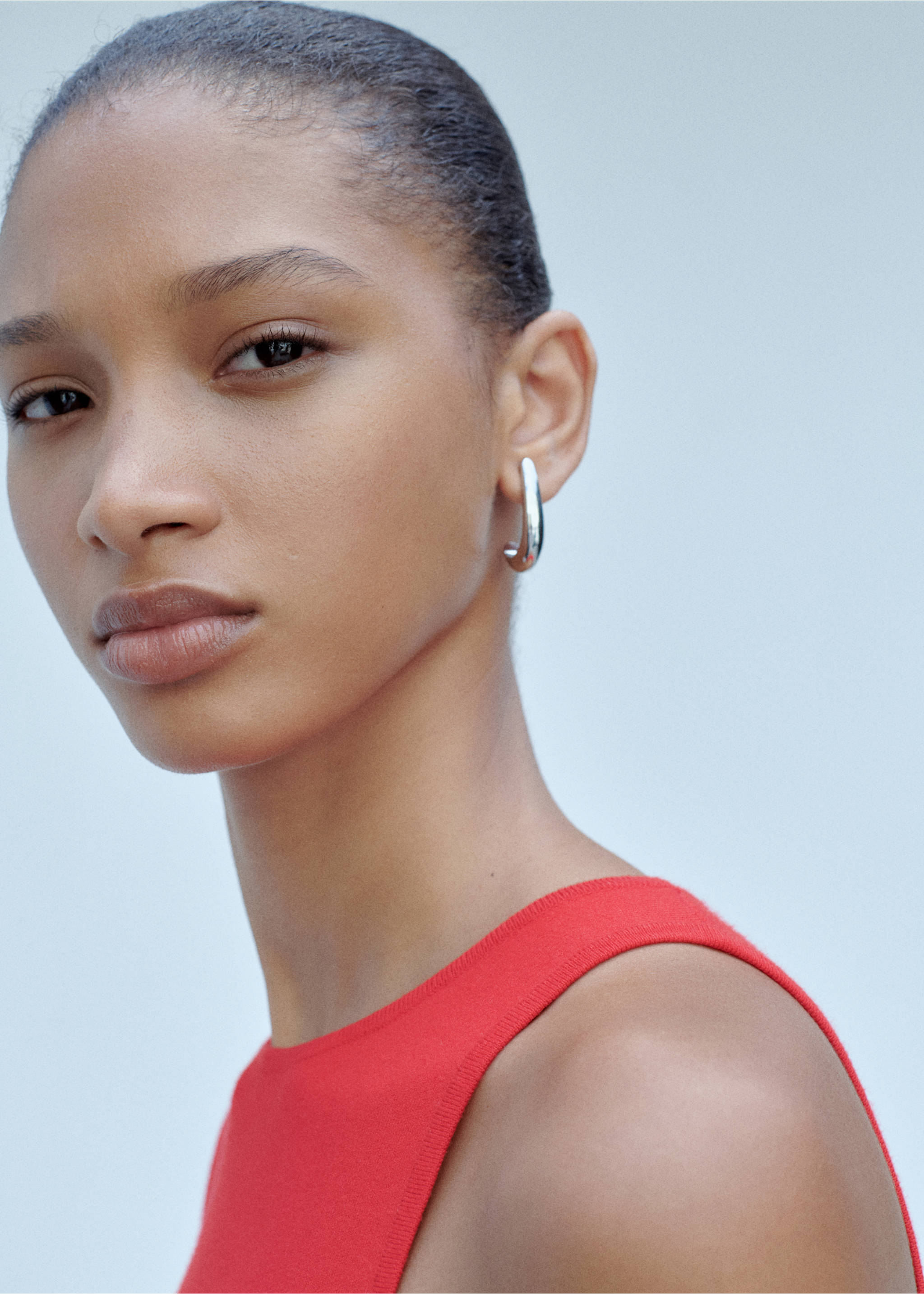 Knitted cropped top - Details of the article 1, Red. Ref: 77042921-00.