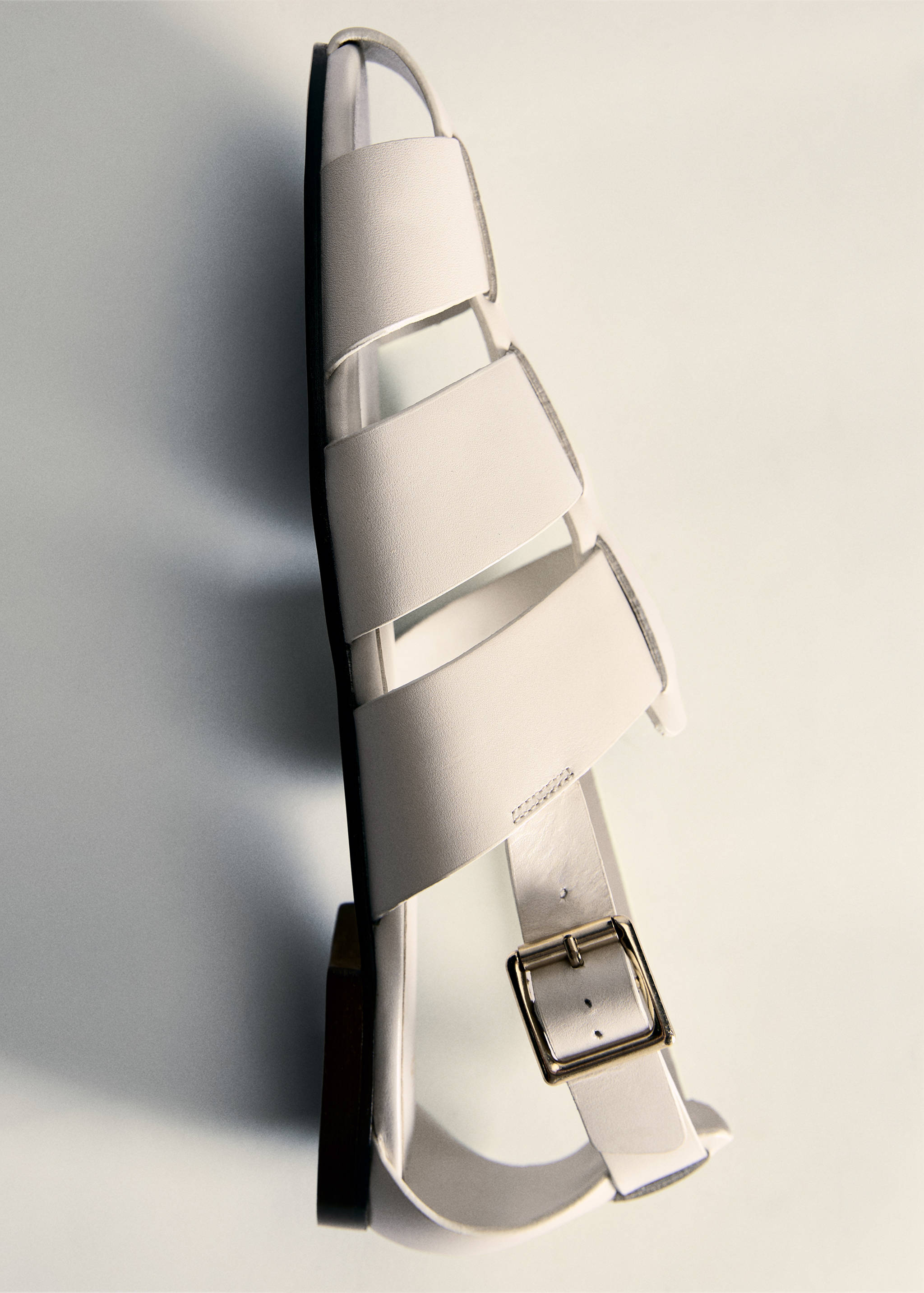 Badsandal i läder - Detaljer om artikeln 5