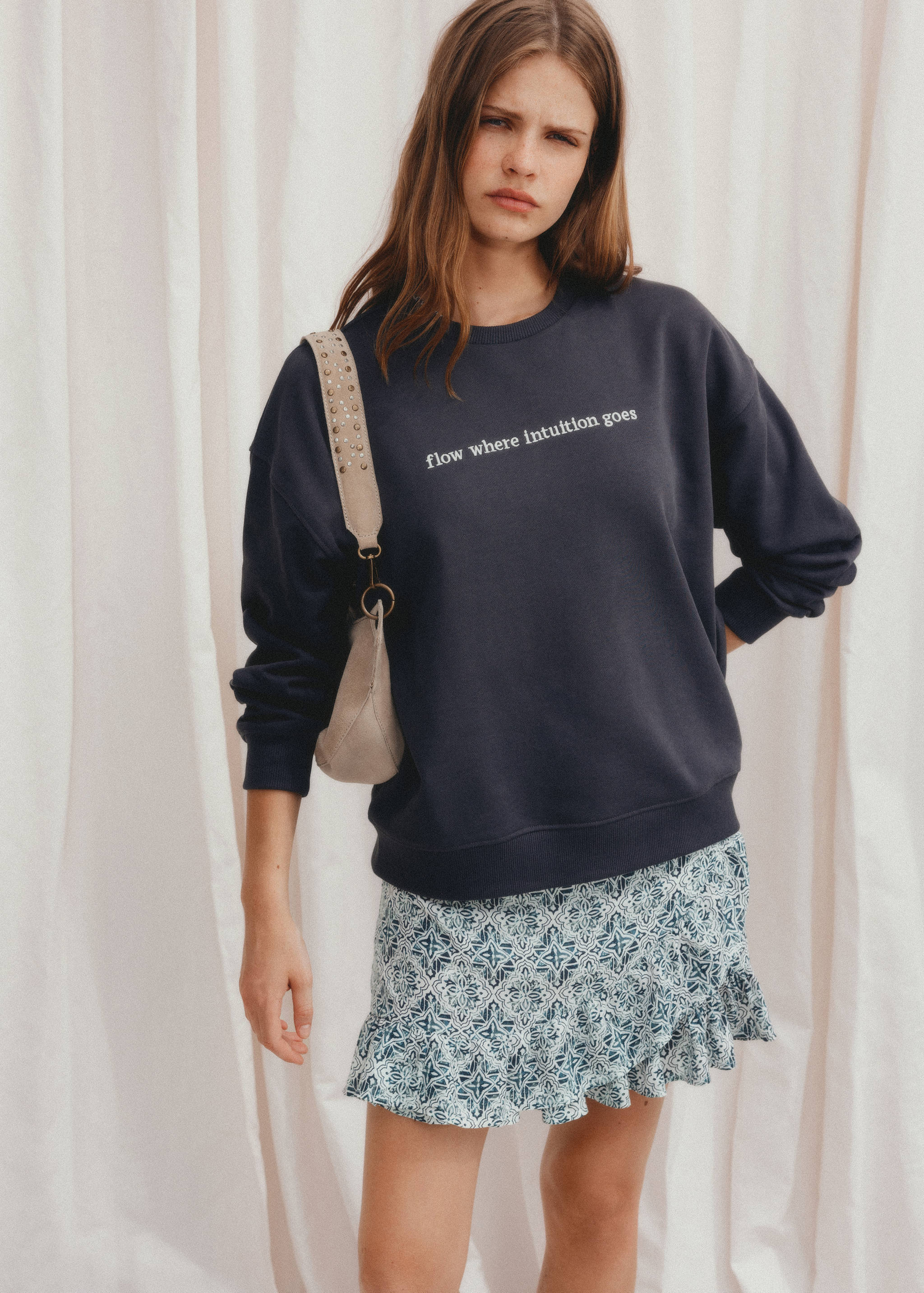 Sweat-shirt coton détails brodés - Détail de l'article 6