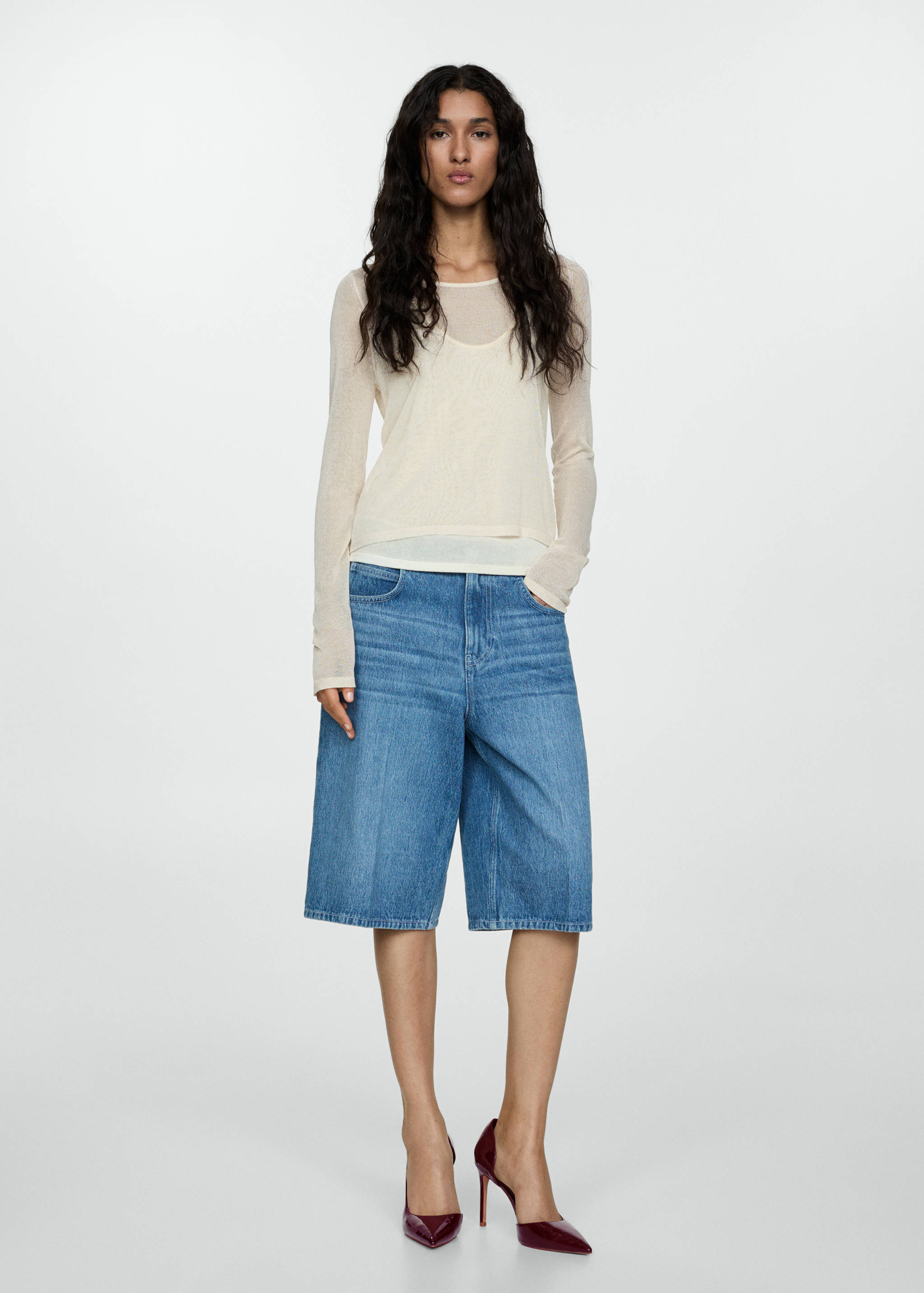 Asymmetrical heeled shoes - General plane