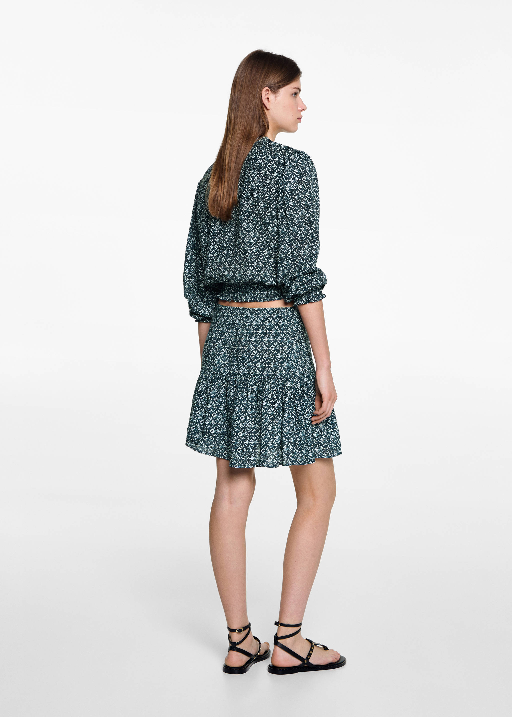 Gemusterter Volant-Rock - Rückseite des Artikels