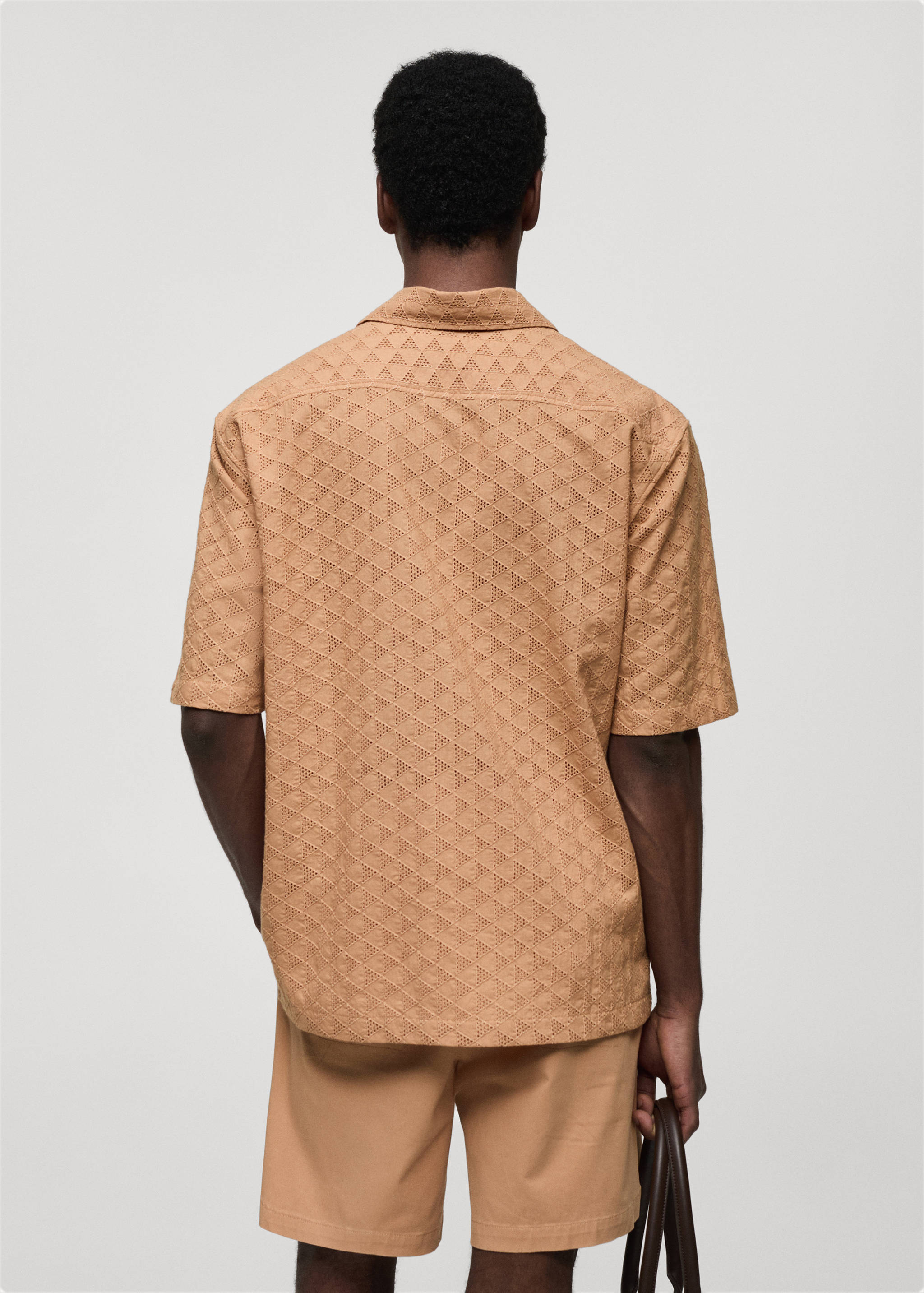 Camisa 100% algodón bordada - Reverso del artículo