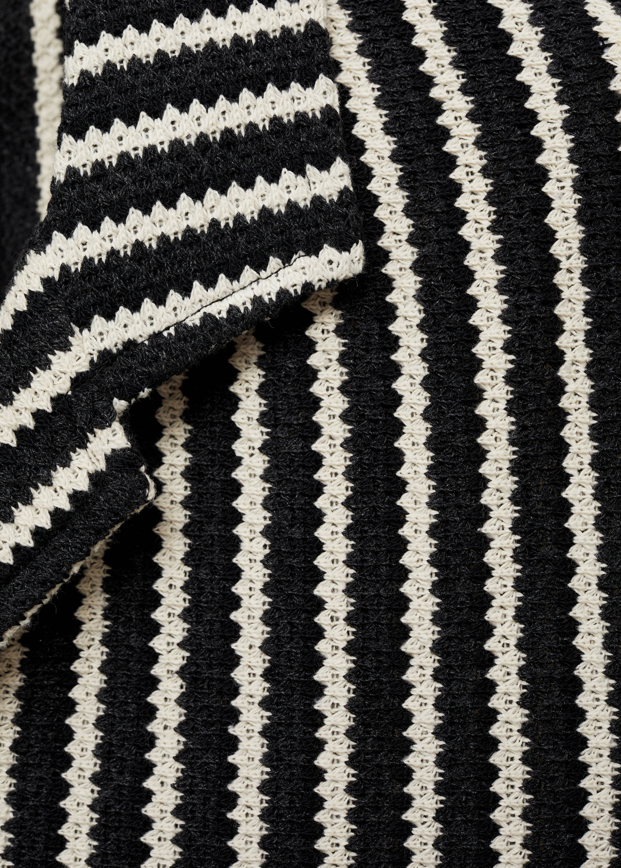 Strickhemd im Häkel-Style - Detail des Artikels 8