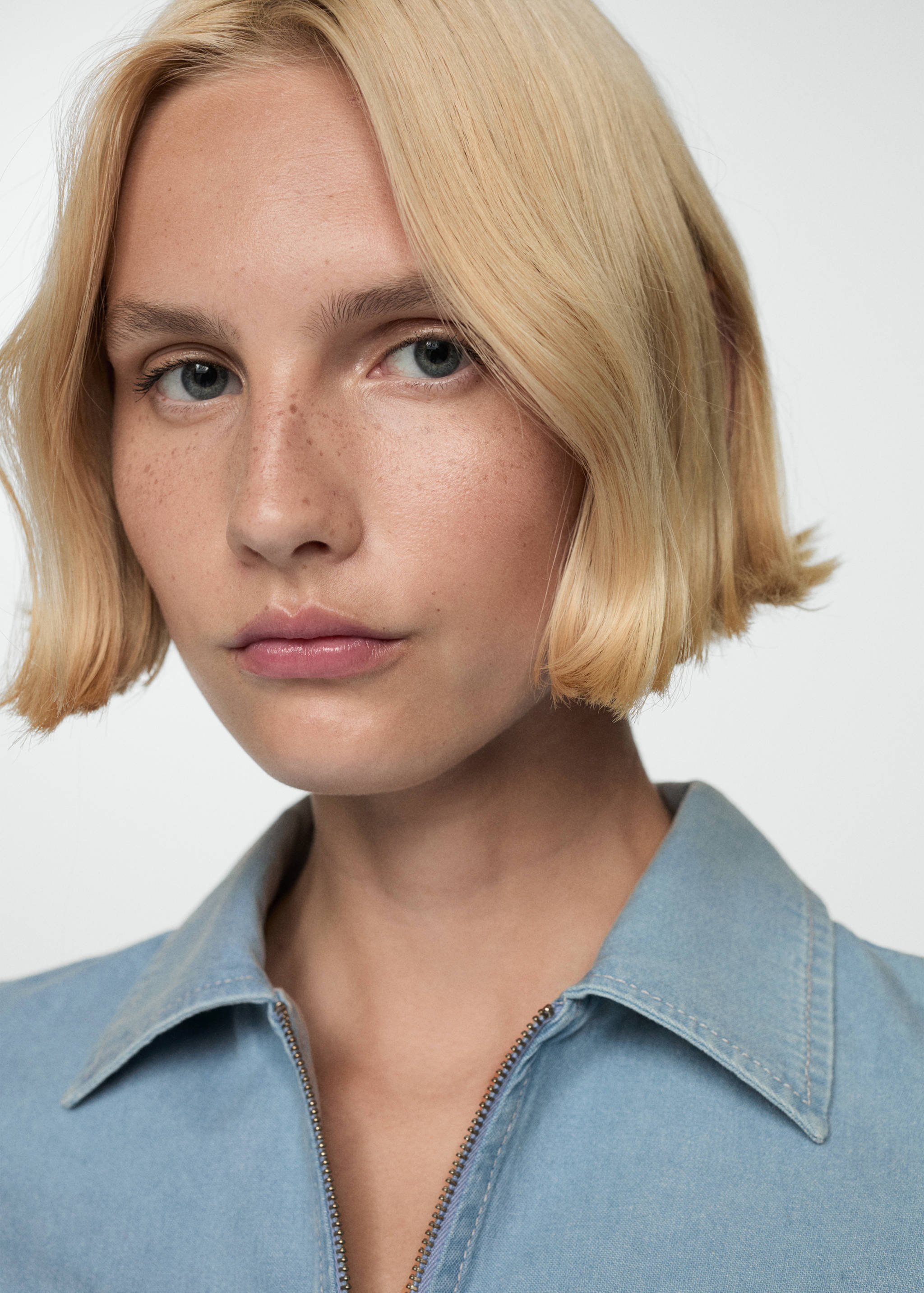 Robe en jean ceinture - Détail de l'article 1