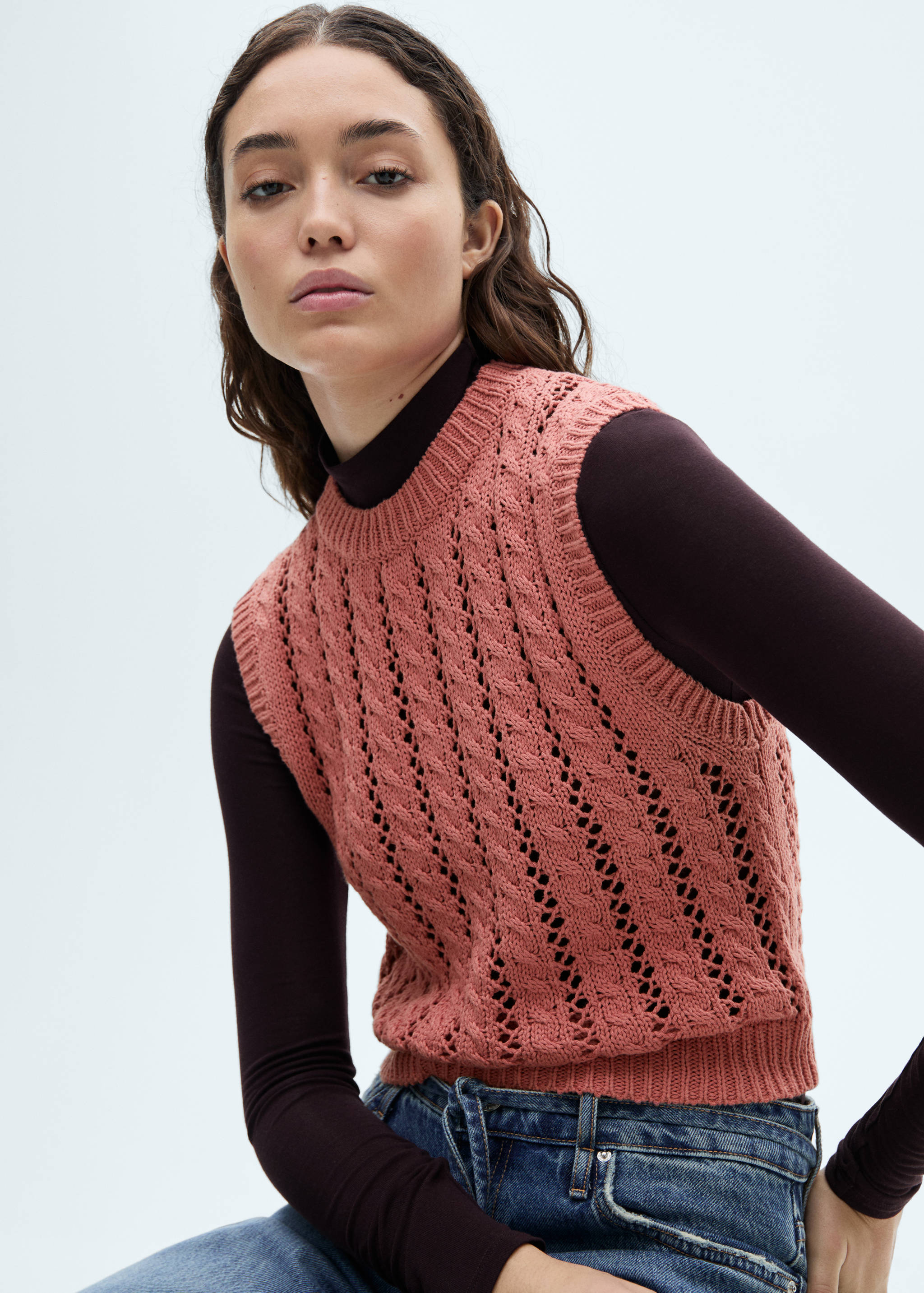 Colete de malha com pormenores rendados - Pormenor do artigo 2