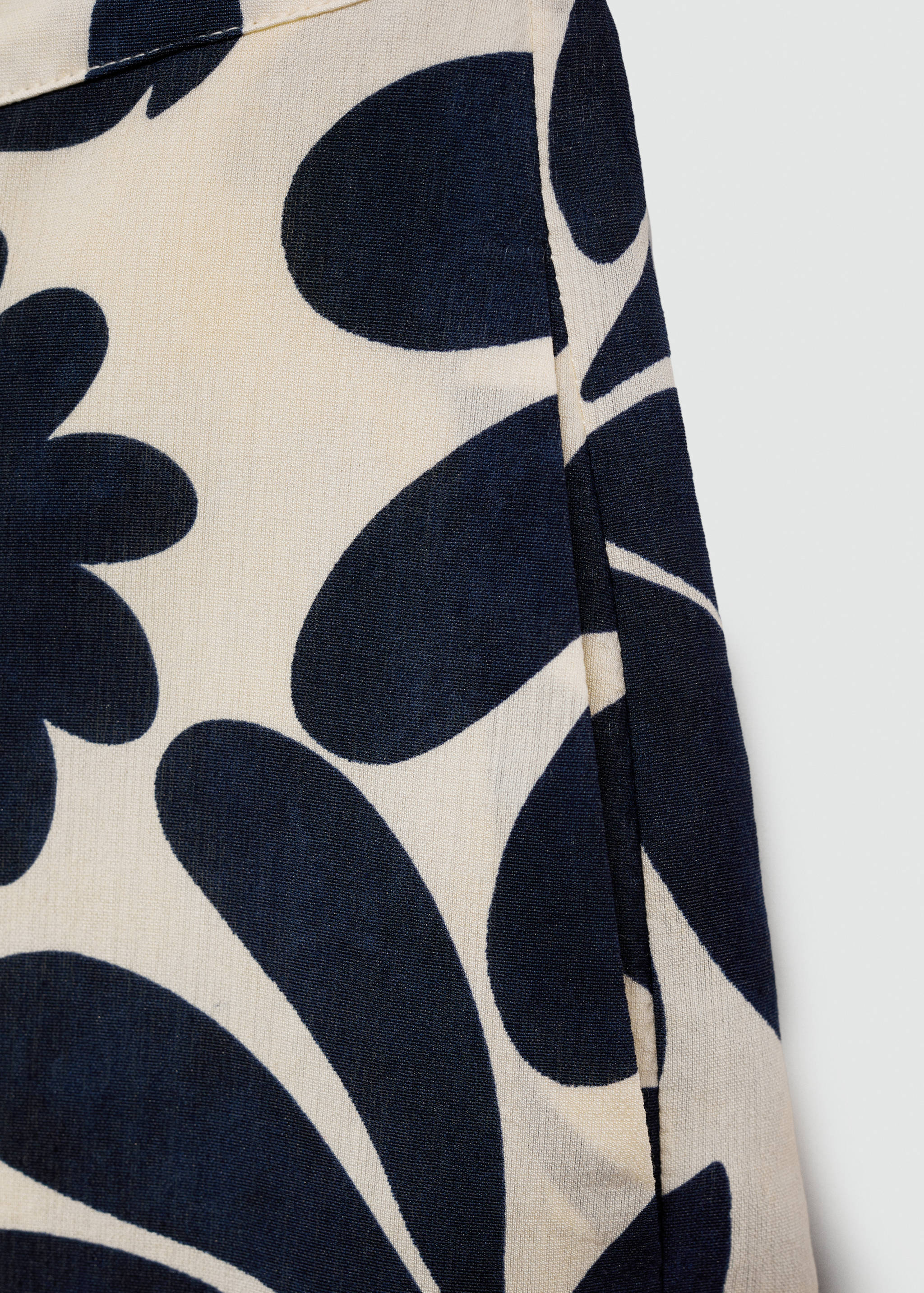 Luźne spodnie w kwiaty - Szczegóły artykułu 8