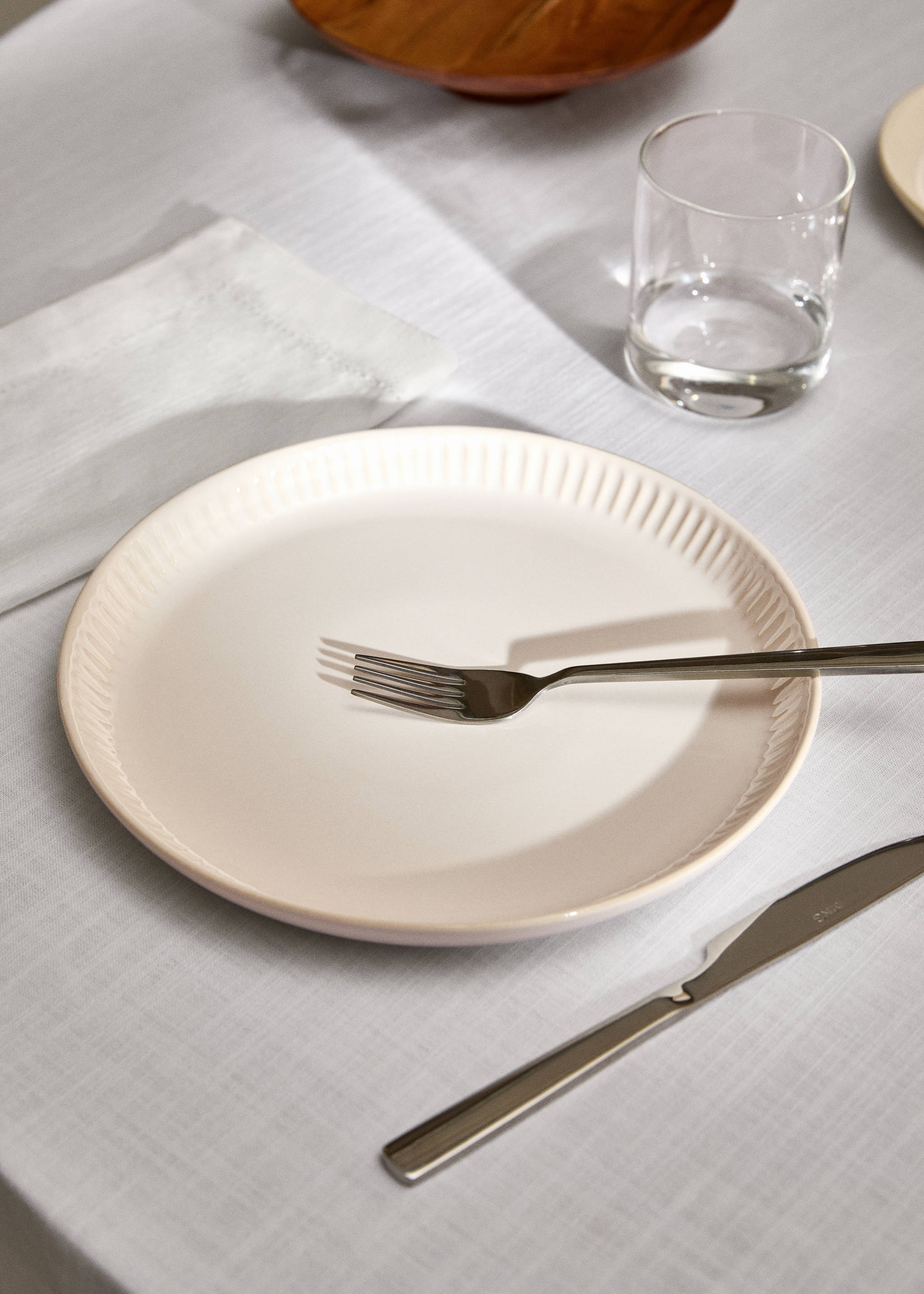 Flat tallrik reliefmönster - Allmän bild