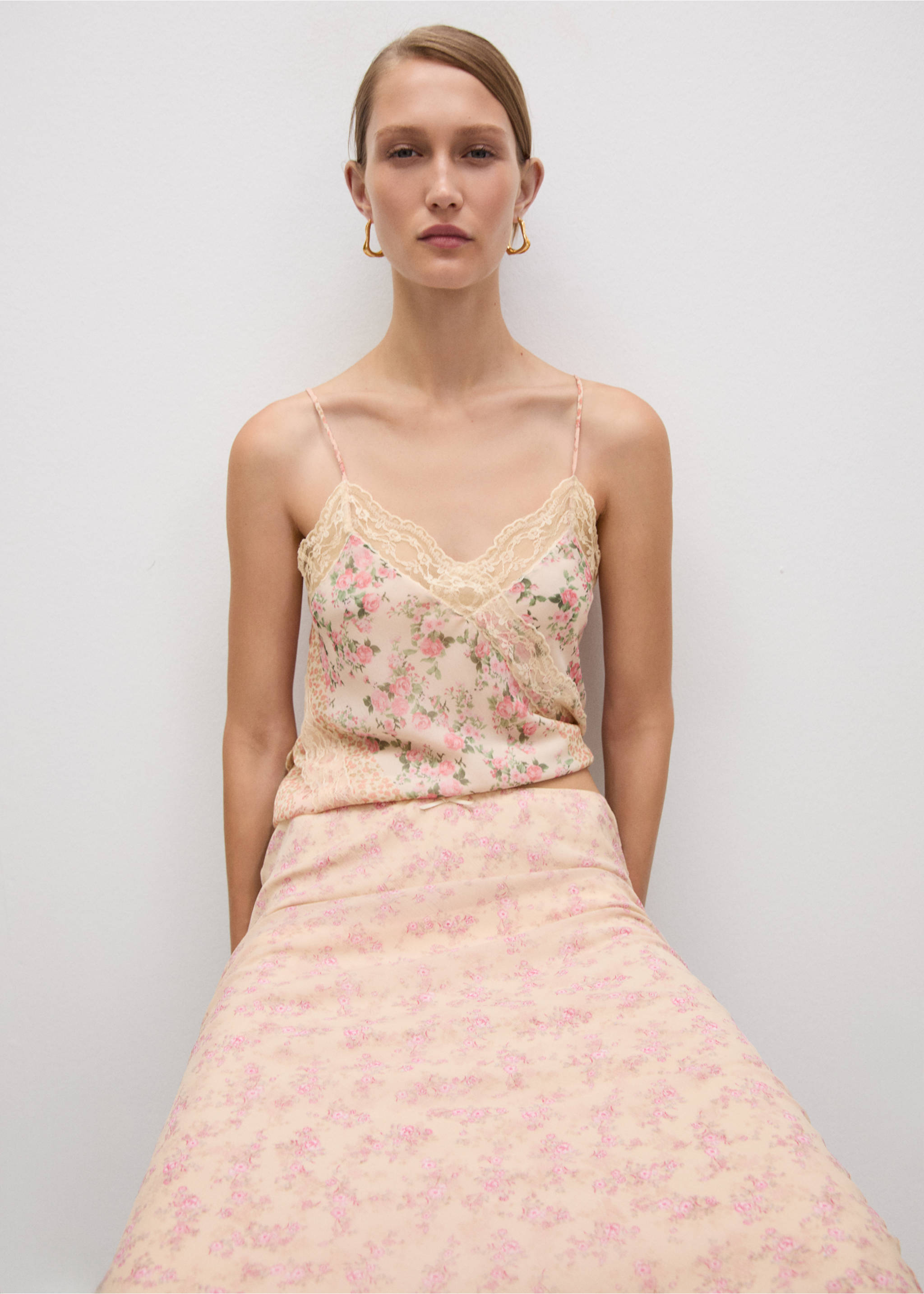 Falda larga estampado floral - Detalle del artículo 2, Rosa pastel. Ref: 77044024-00.