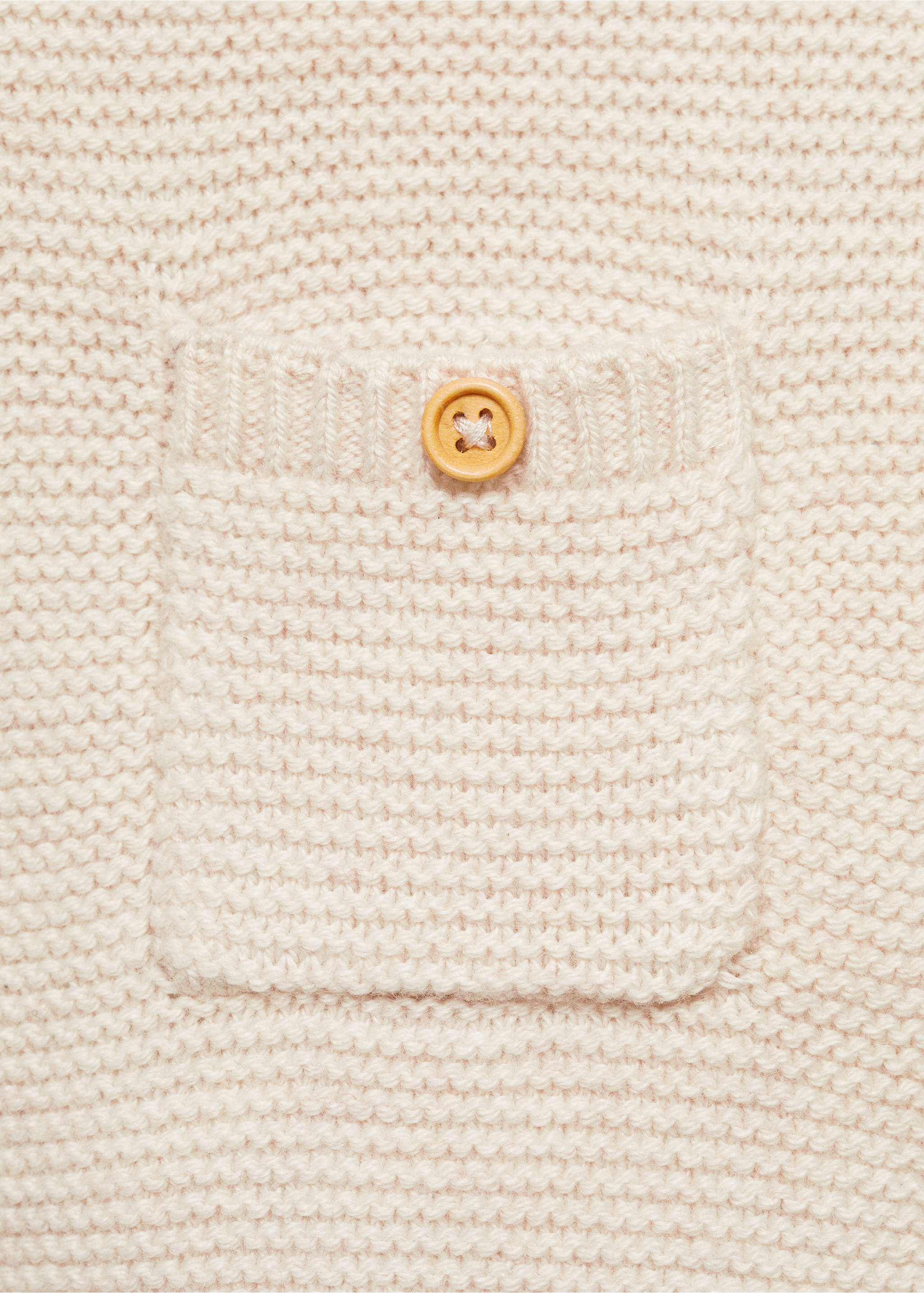 Knit pocket sweater - Details of the article 8, Sand. Ref: 77044054-00.