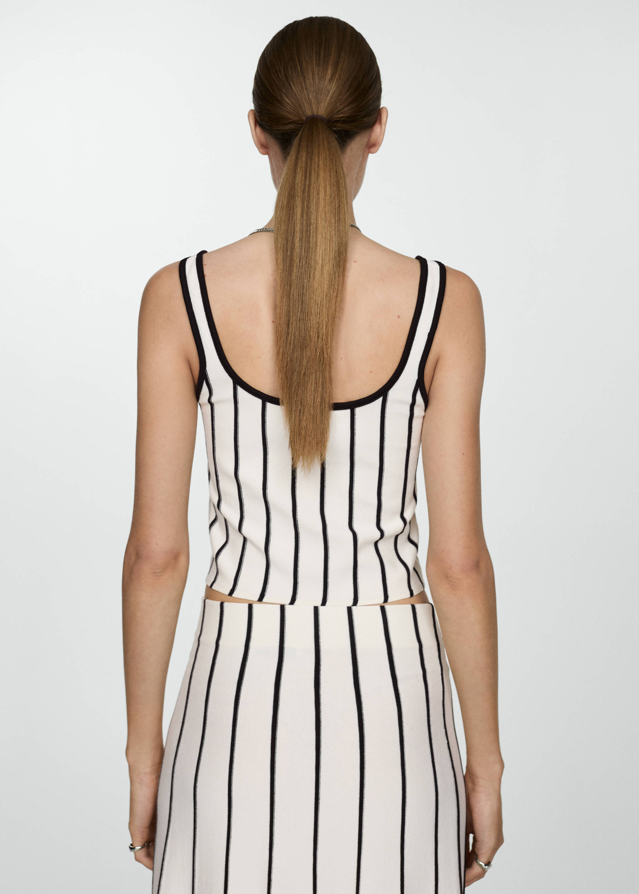 Striped knitted crop top - Reverse of the article