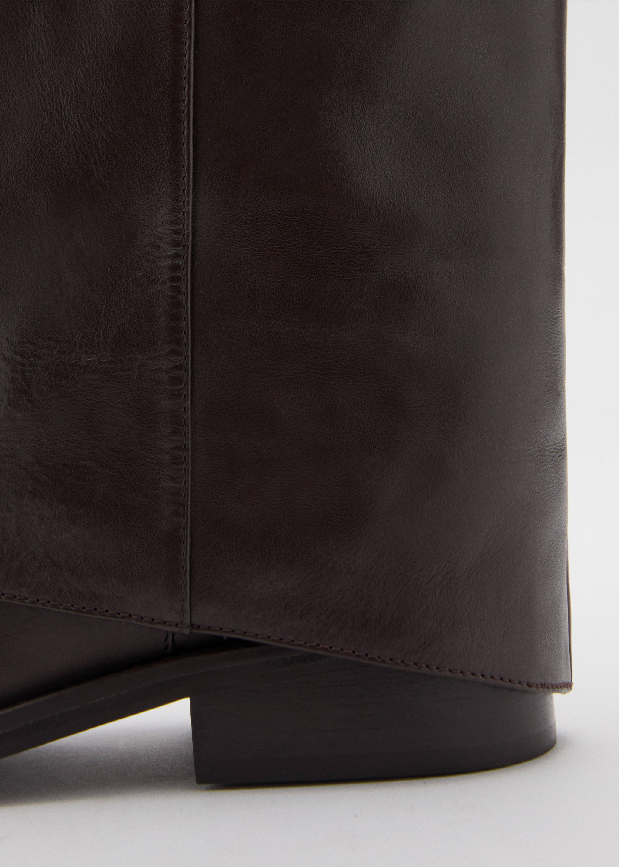 Buckle ankle boots - Details of the article 1, Chocolate. Ref: 77044070-00.
