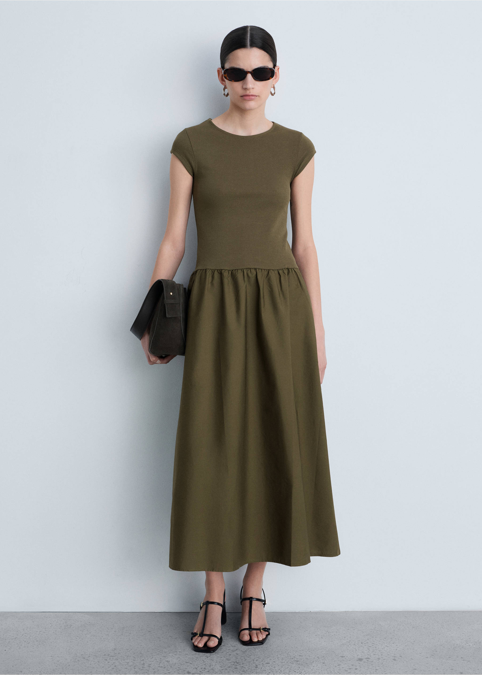 Flared dress in combined fabric - General plane, Khaki. Ref: 77044073-00.