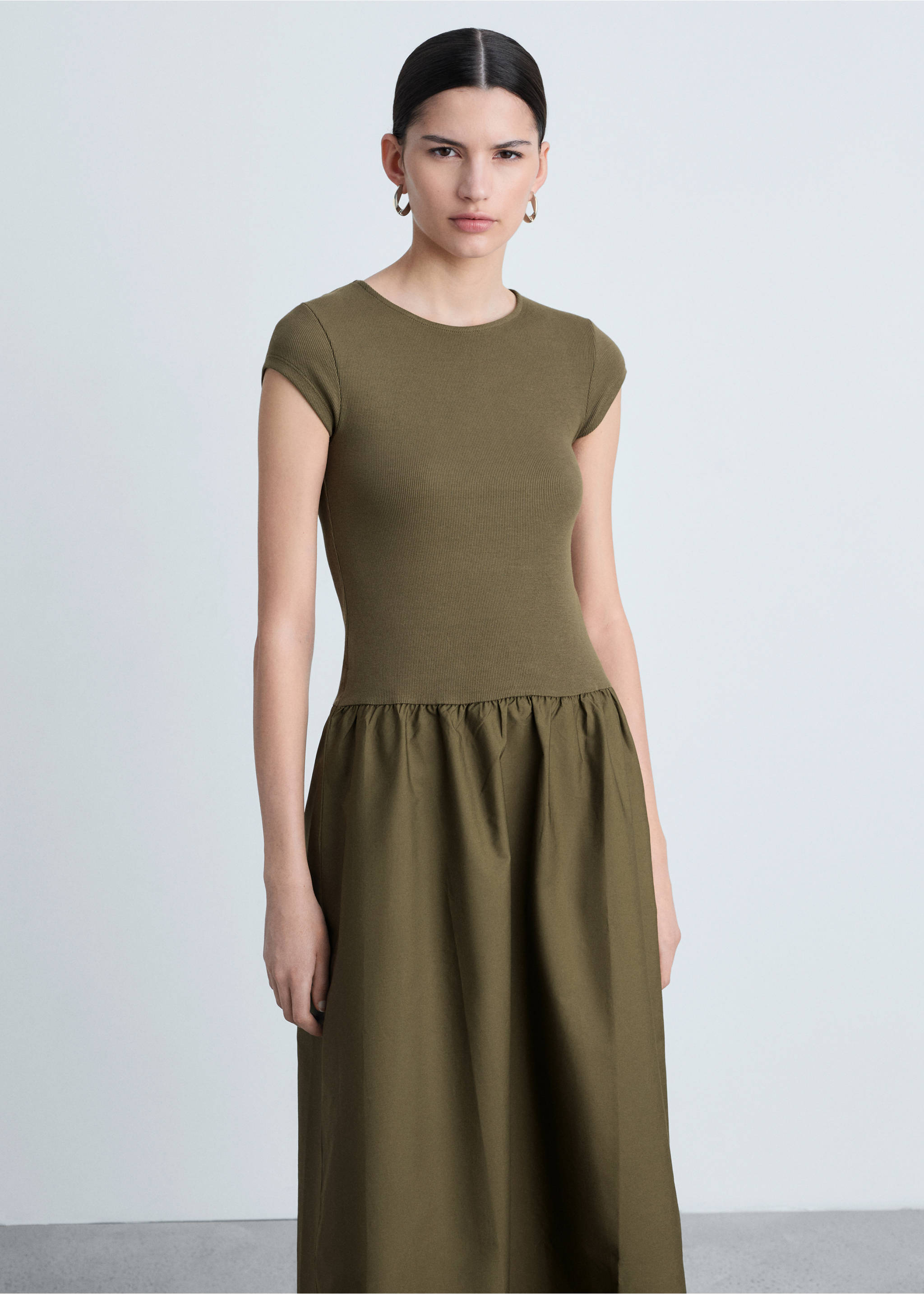 Flared dress in combined fabric - Medium plane, Khaki. Ref: 77044073-00.