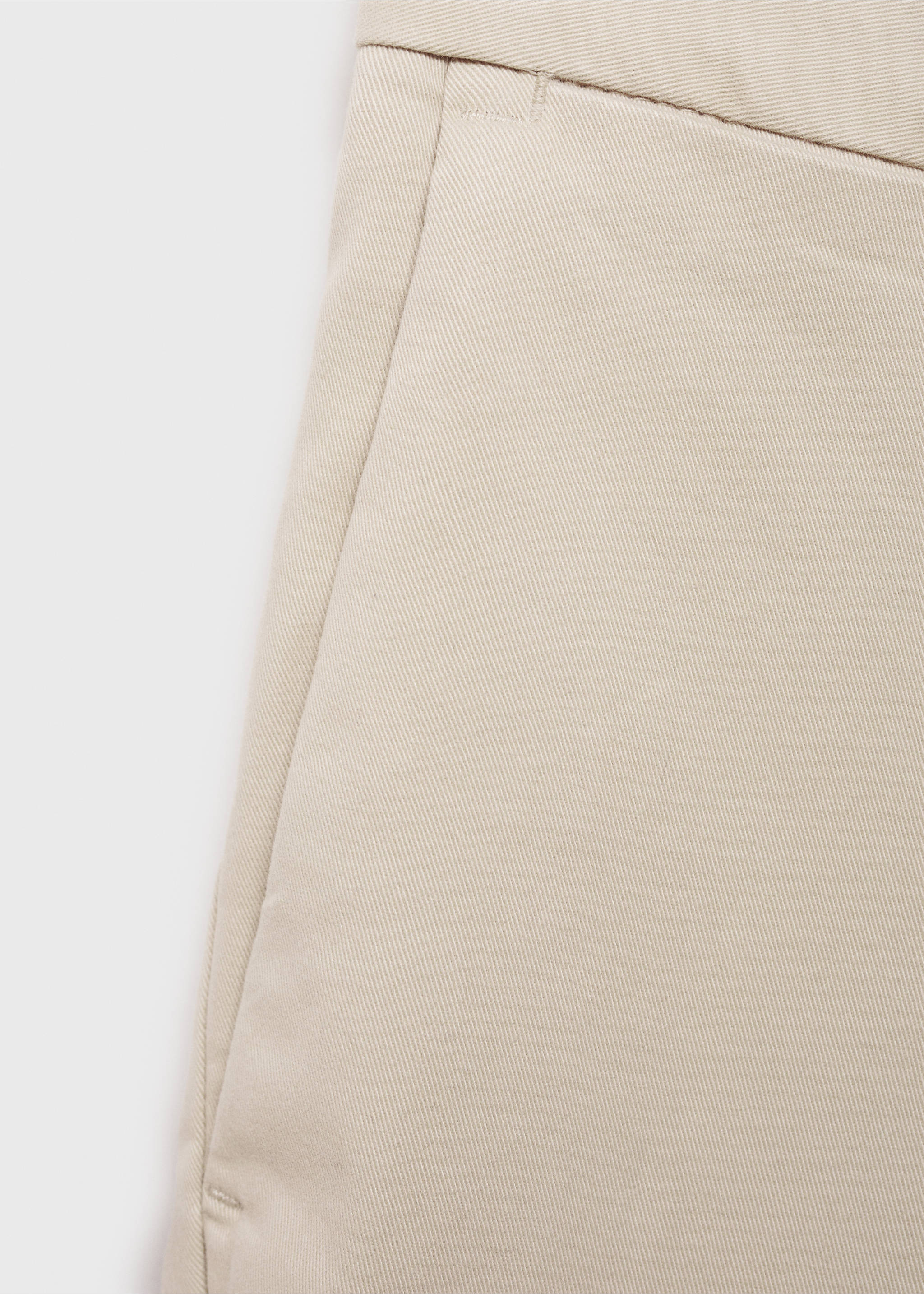 Slim fit serge chino - Detail van het artikel 0, Zand. Ref: 77044434-00.