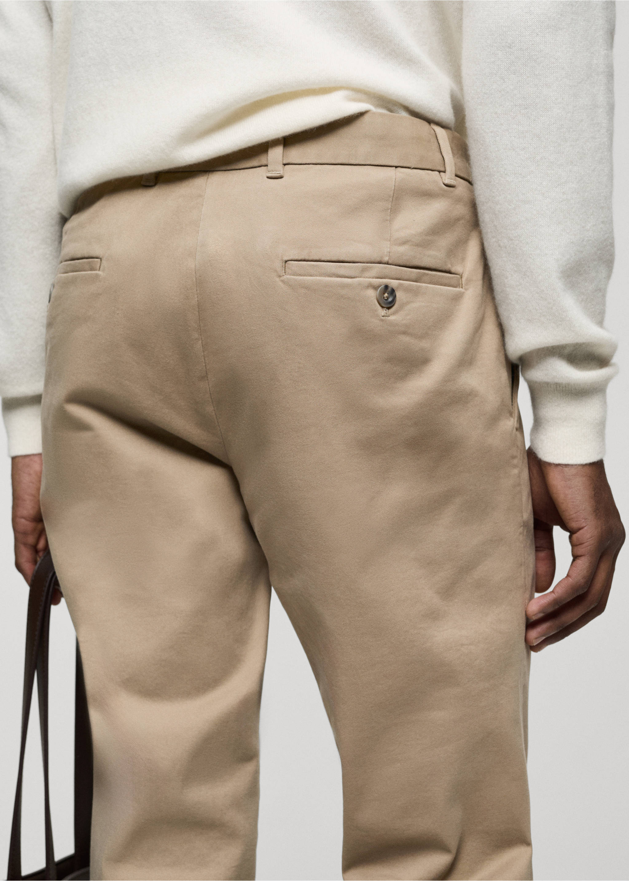 Slim fit serge chino trousers - Details of the article 6, Beige. Ref: 77044434-00.