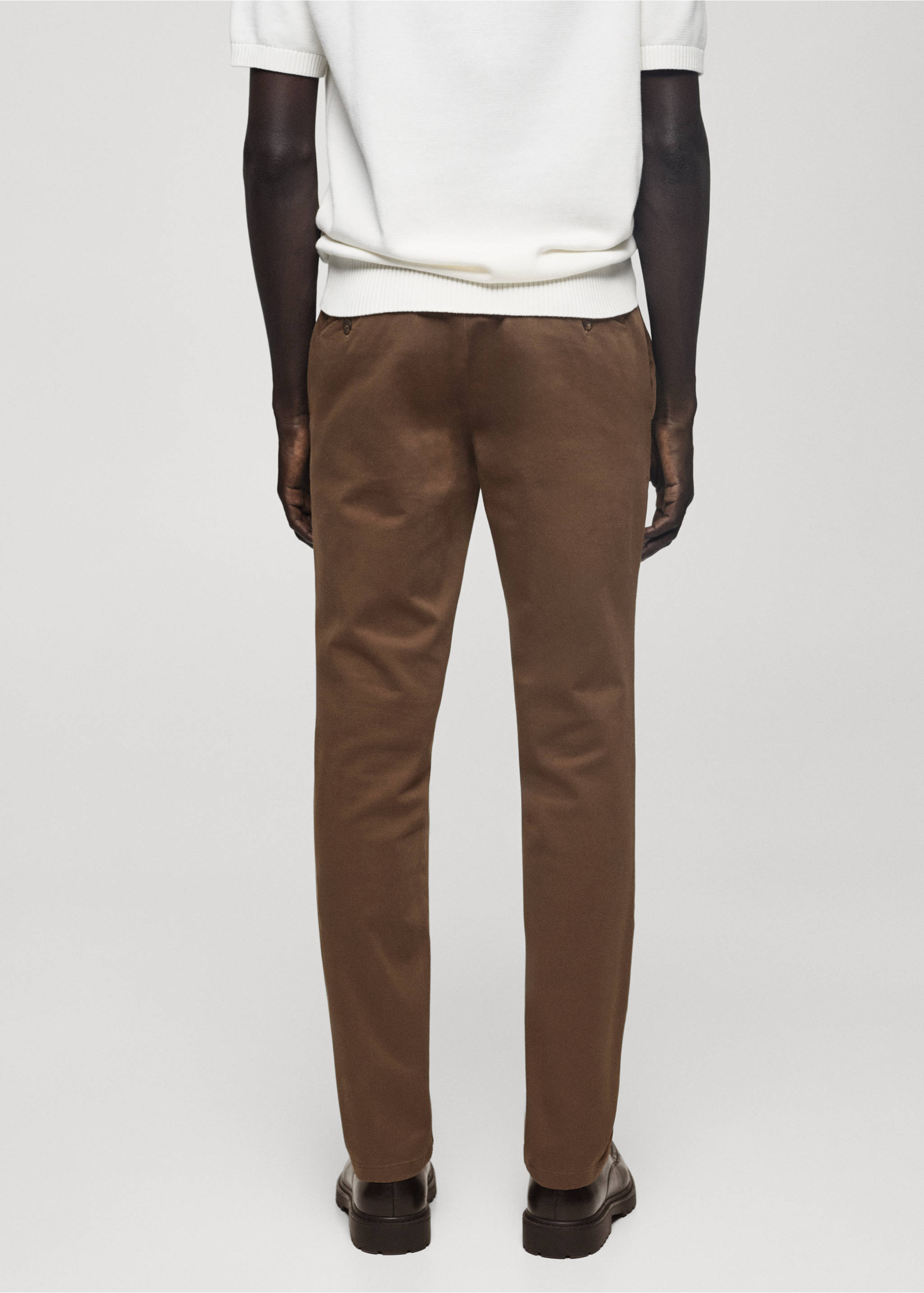 Slim fit serge chino trousers - Reverse of the article, Brown. Ref: 77044434-00.
